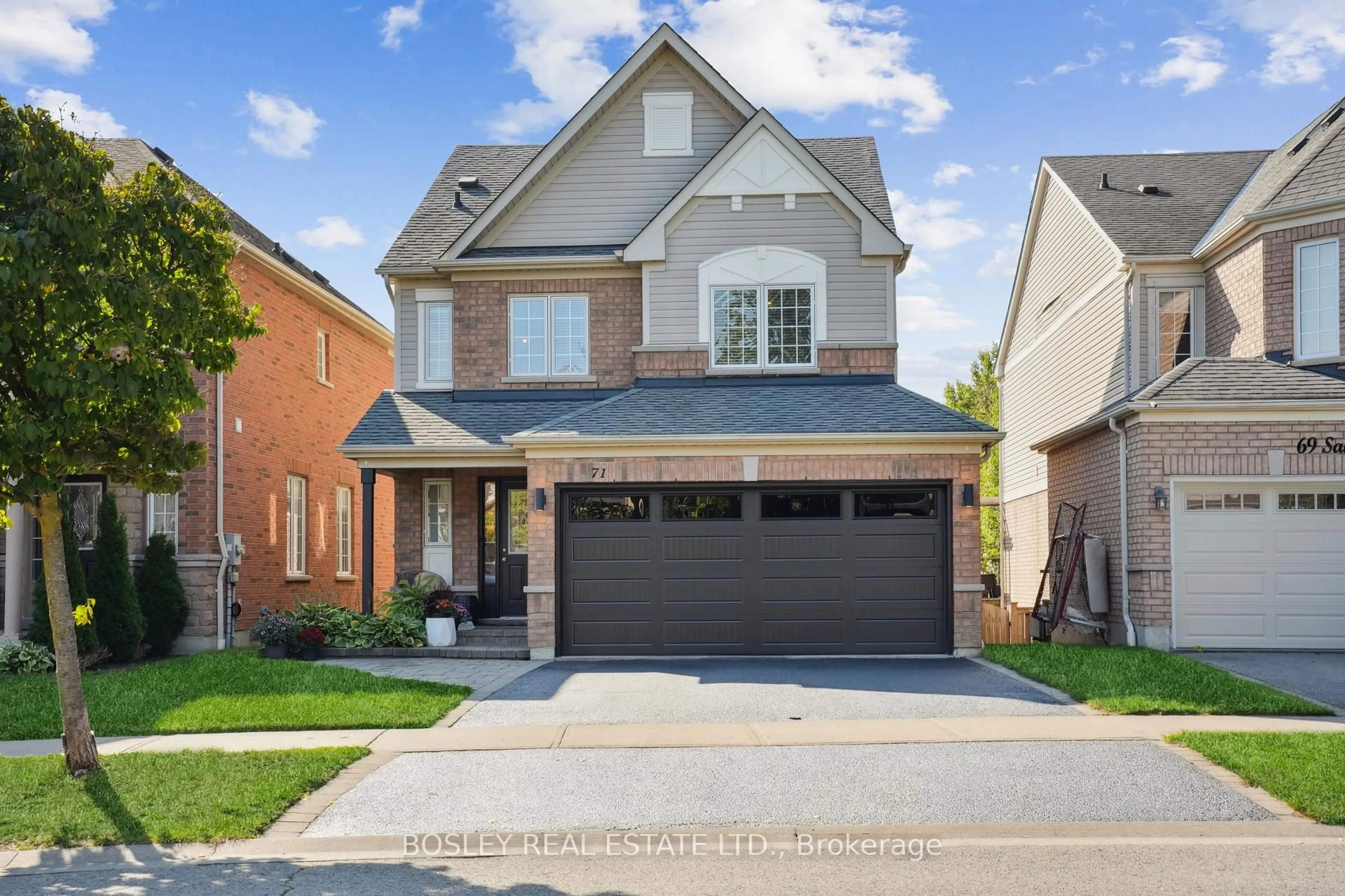 Home with brick exterior material, street for 71 Samandria Ave, Whitby Ontario L1R 3G5