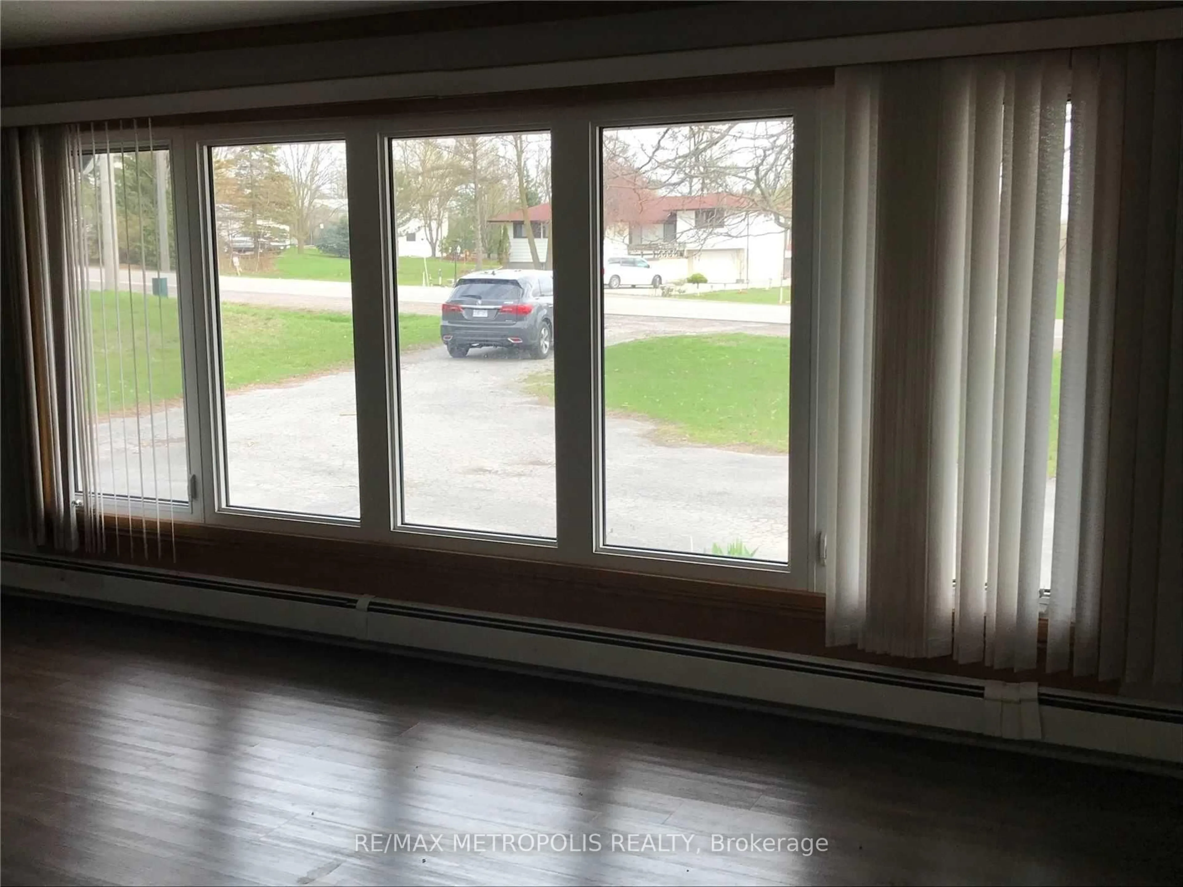 A pic of a room for 1602 Taunton Rd, Clarington Ontario L0B 1J0