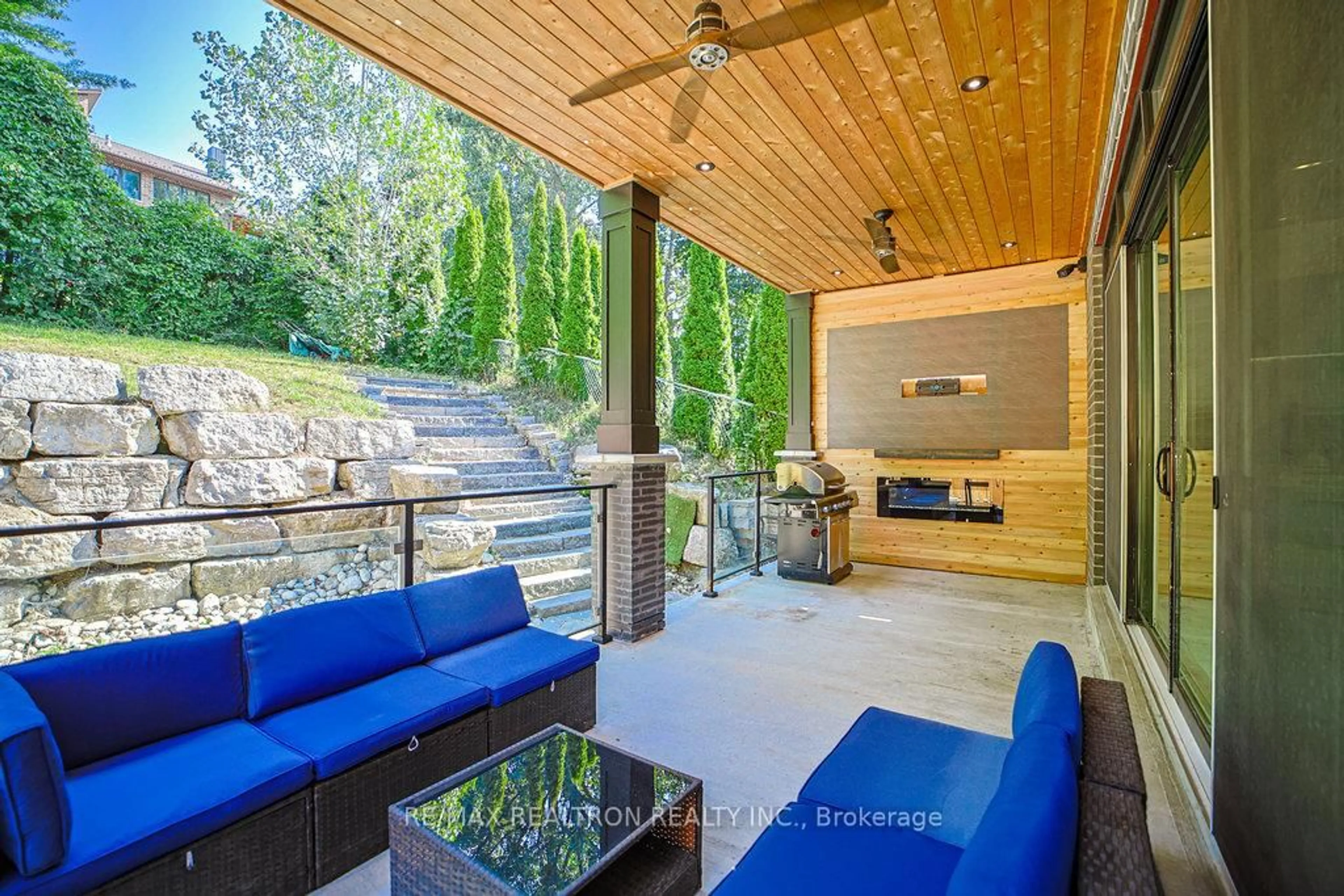 Patio, unknown for 263 East Ave, Toronto Ontario M1C 2W2