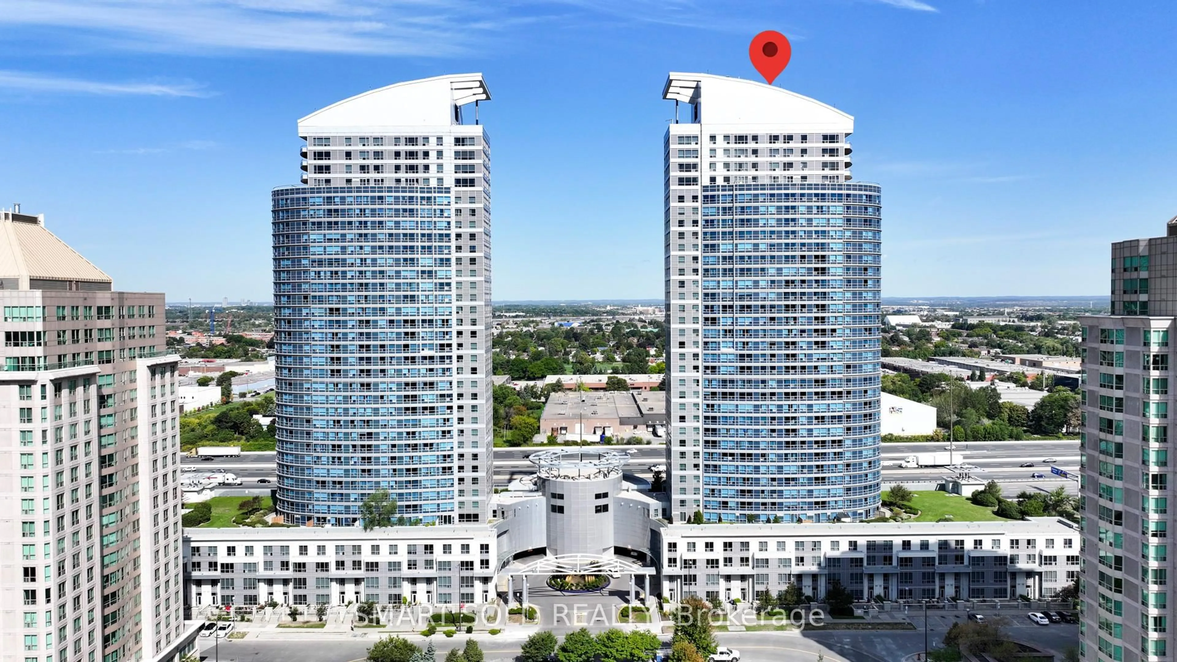 A pic from outside/outdoor area/front of a property/back of a property/a pic from drone, city buildings view from balcony for 38 Lee Centre Dr #Ph506, Toronto Ontario M1H 3J7