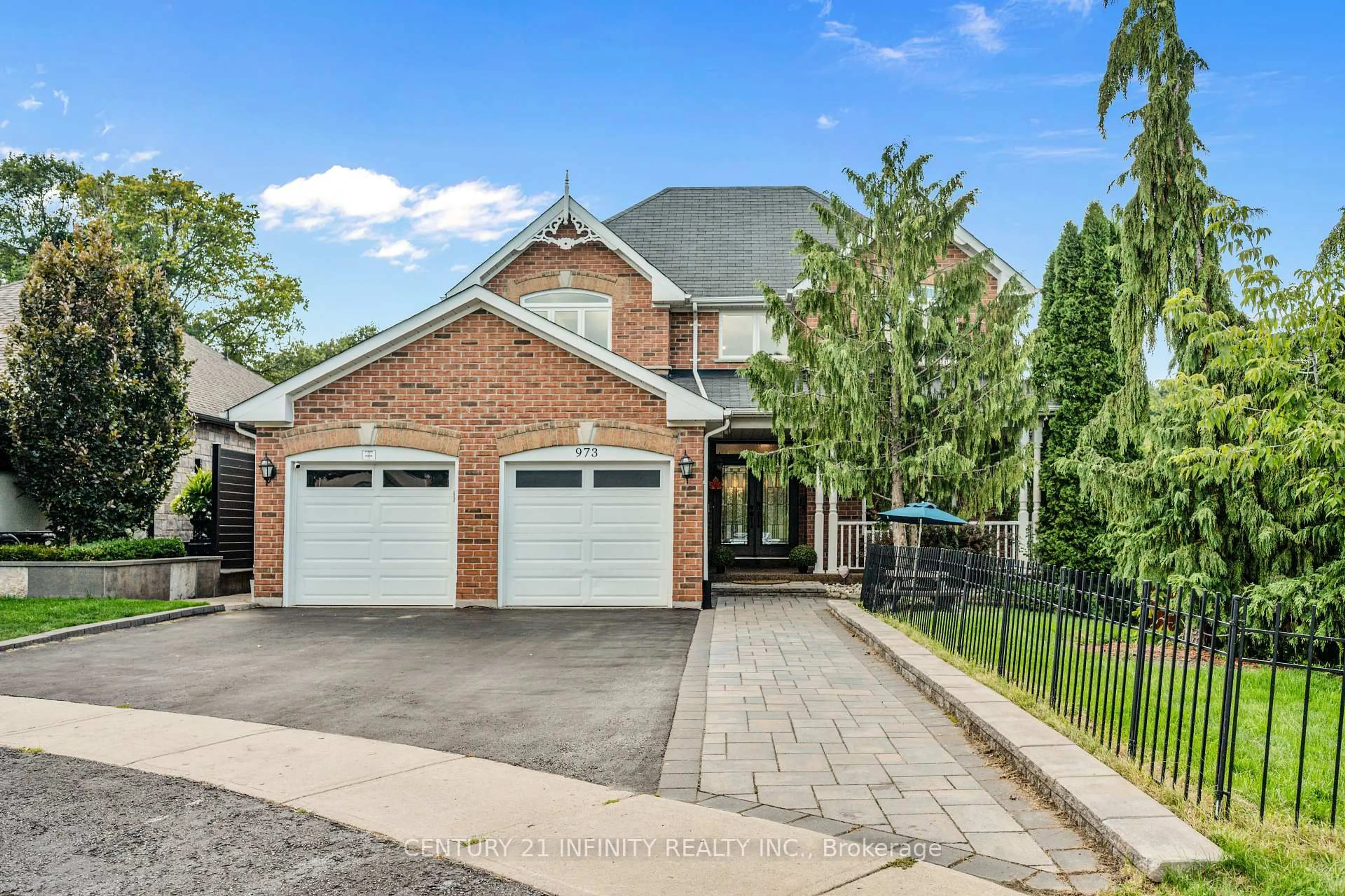 Home with brick exterior material, street for 973 Mountview Crt, Oshawa Ontario L1K 2M1
