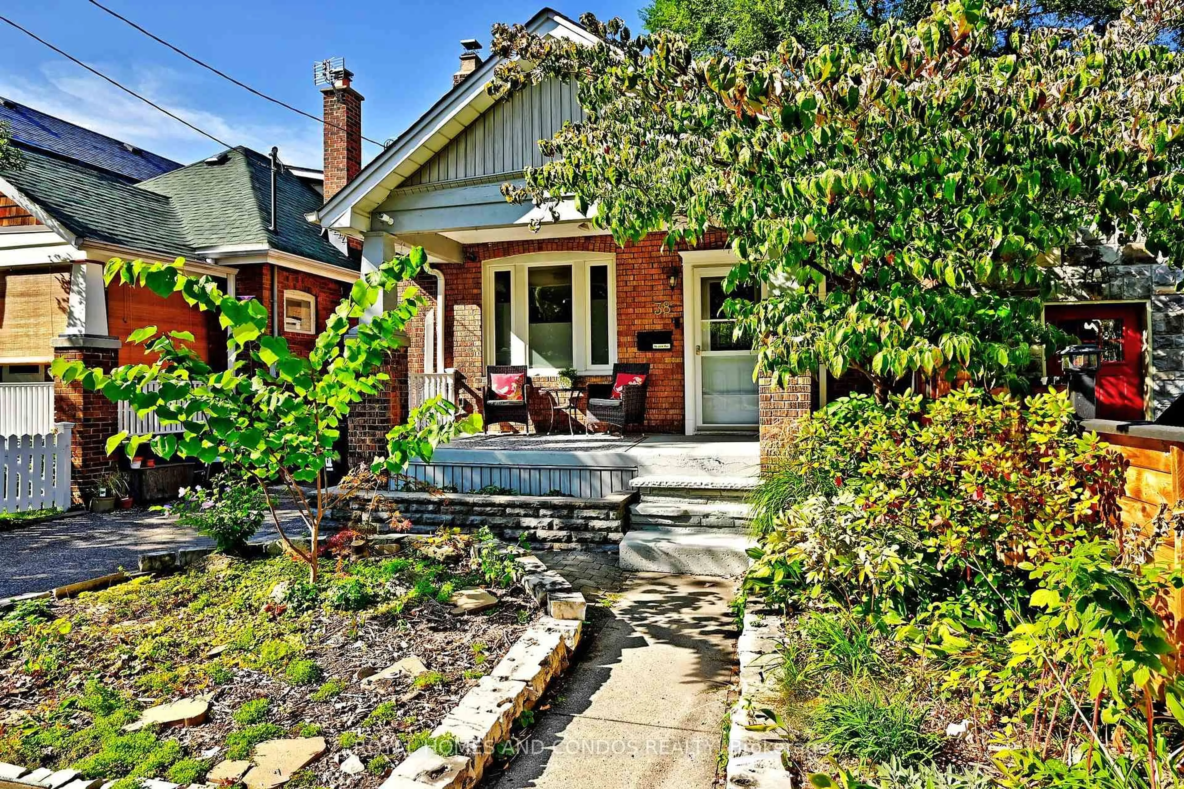 Patio, street for 38 Gates Ave, Toronto Ontario M4C 1S9