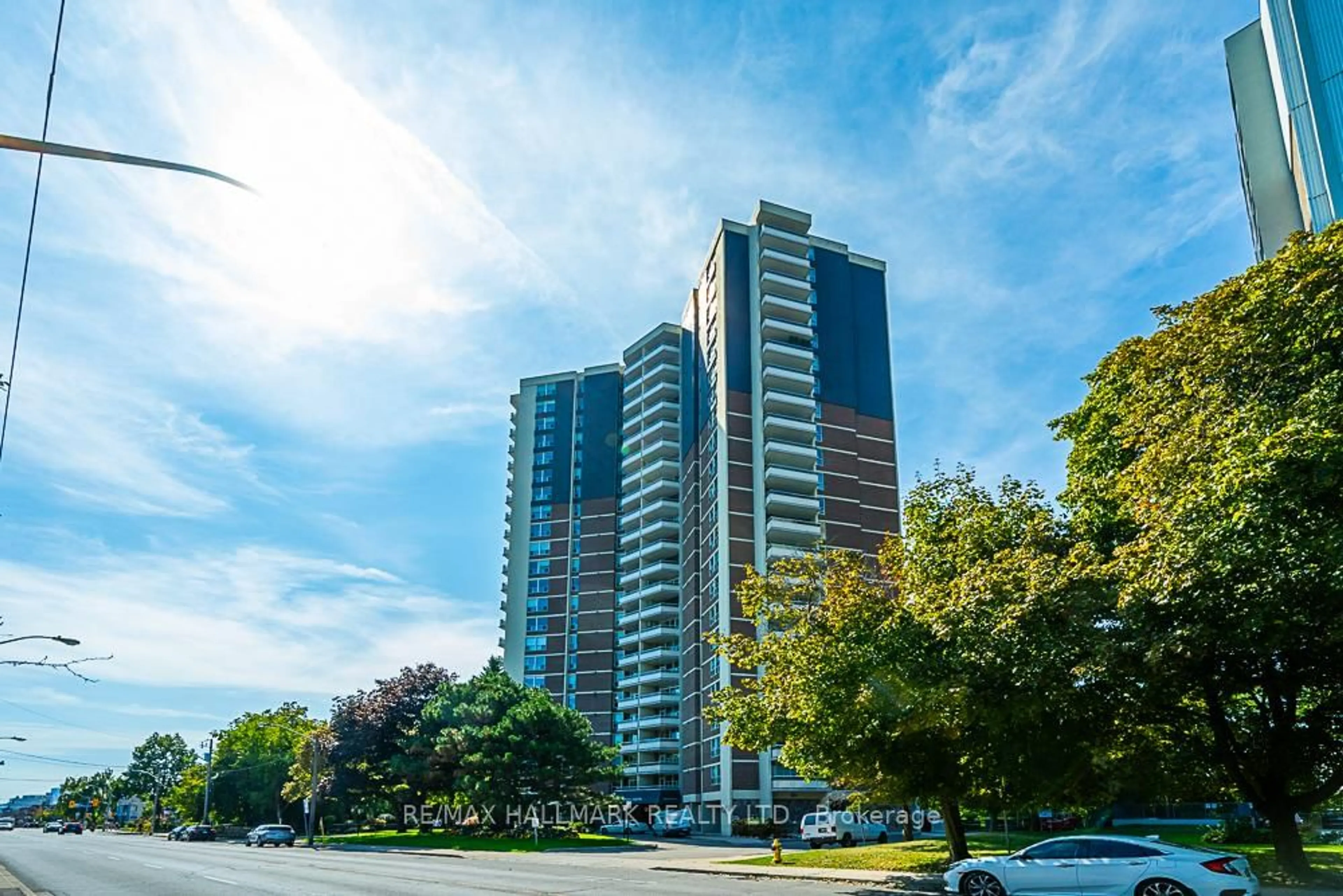 Unknown for 980 Broadview Ave #504, Toronto Ontario M4K 3Y1