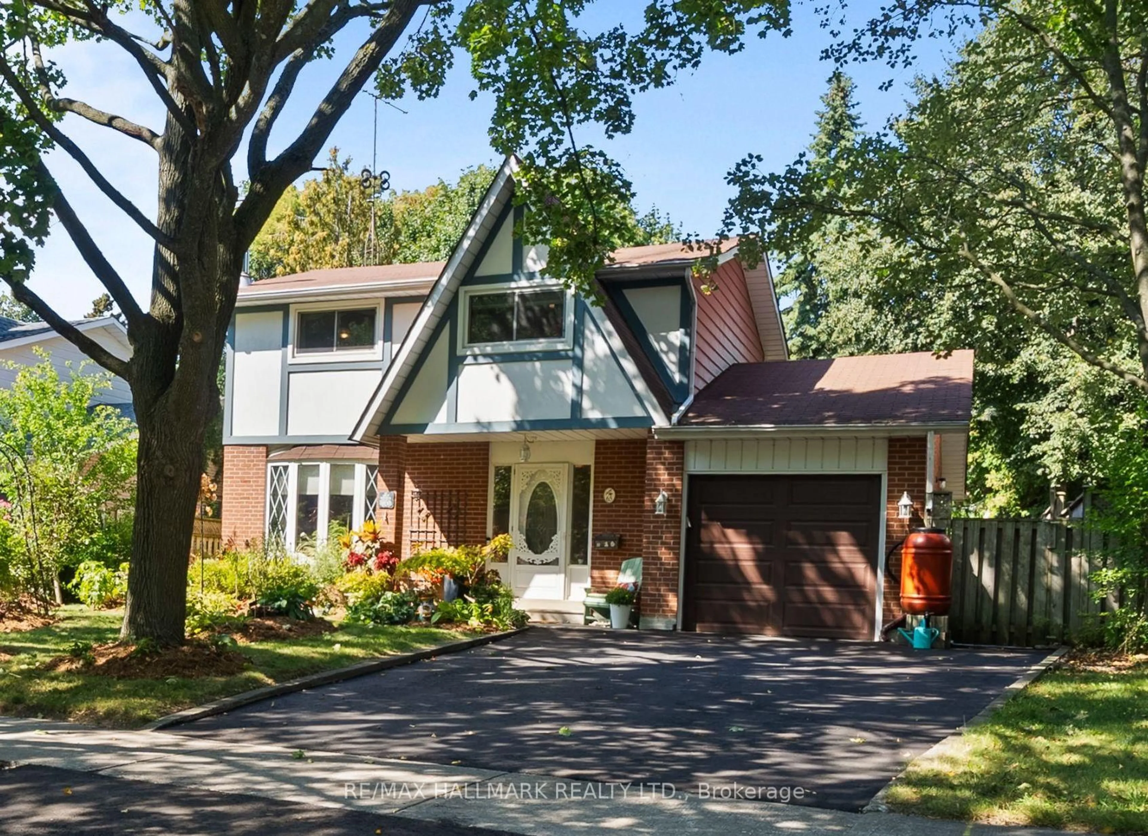 Home with brick exterior material, street for 65 Tudor Glen Cres, Toronto Ontario M1C 2S3