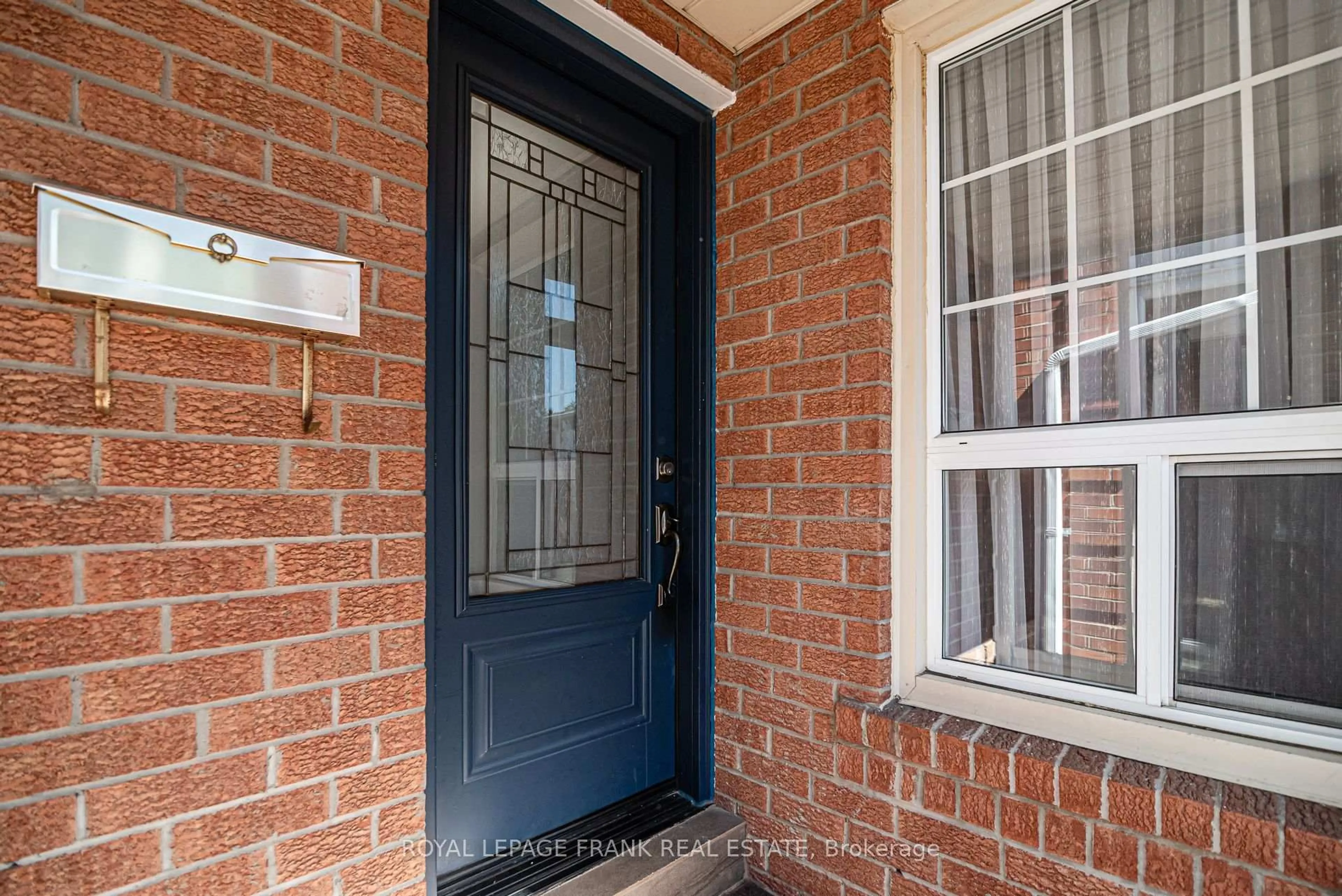 Indoor entryway for 40 Redhead Cres, Toronto Ontario M1V 3B4