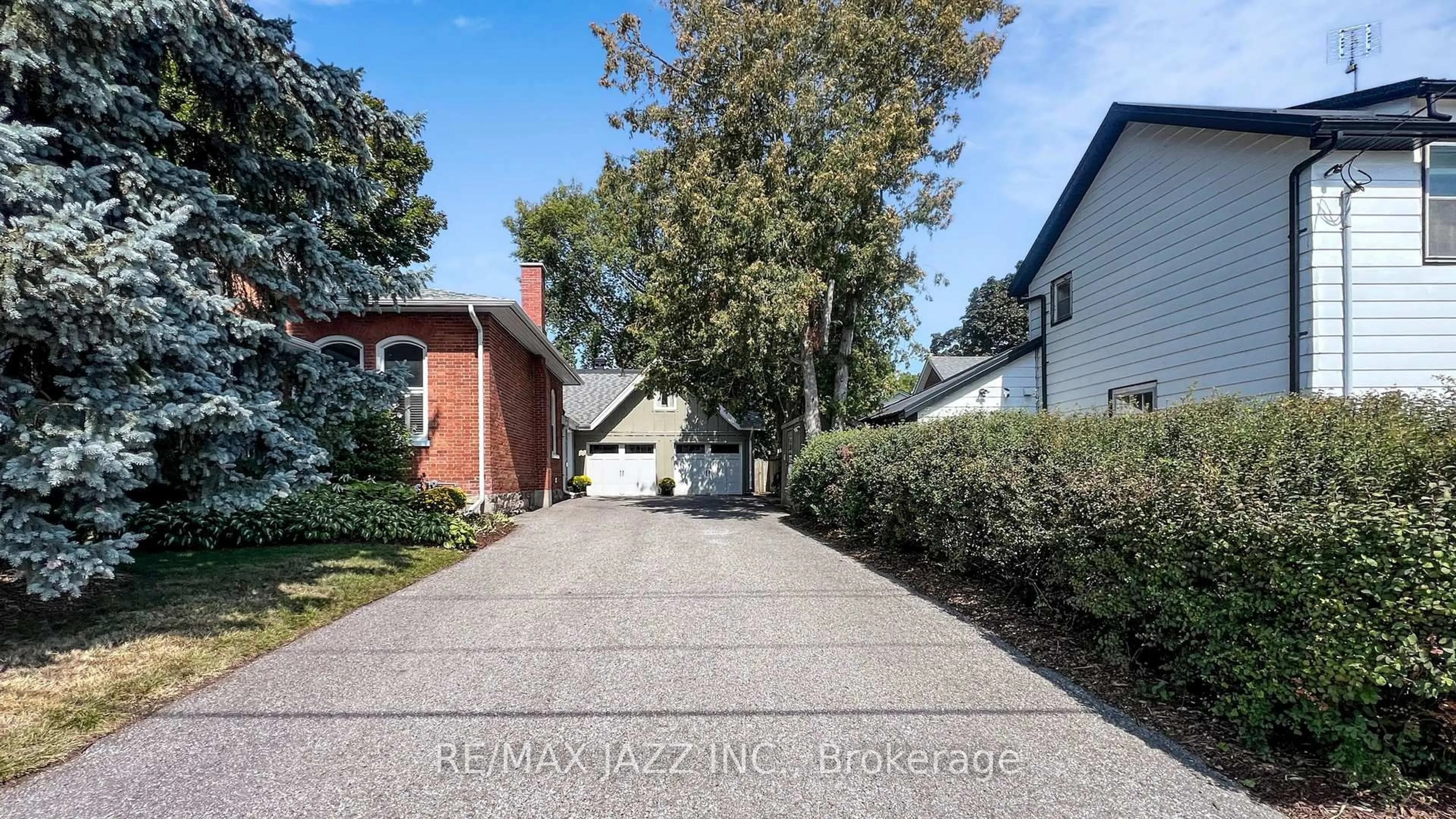 Home with brick exterior material, street for 76 Queen St, Clarington Ontario L1C 1M6