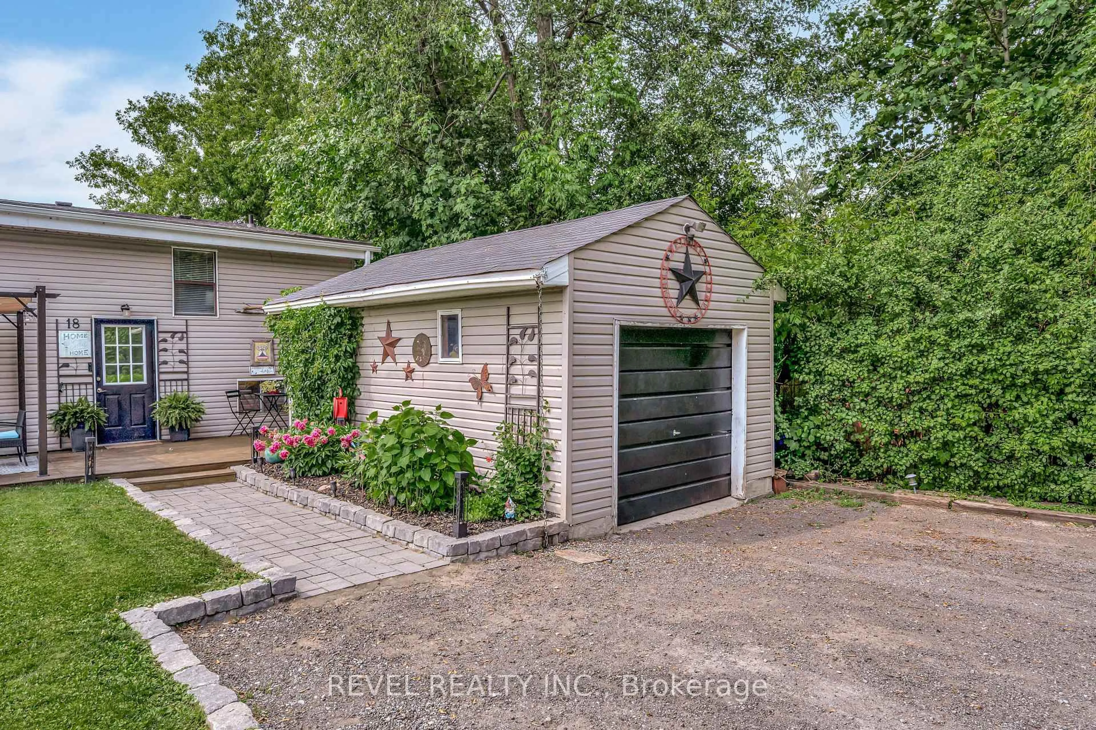 Shed for 18 Armstrong Ave, Scugog Ontario L0B 1L0
