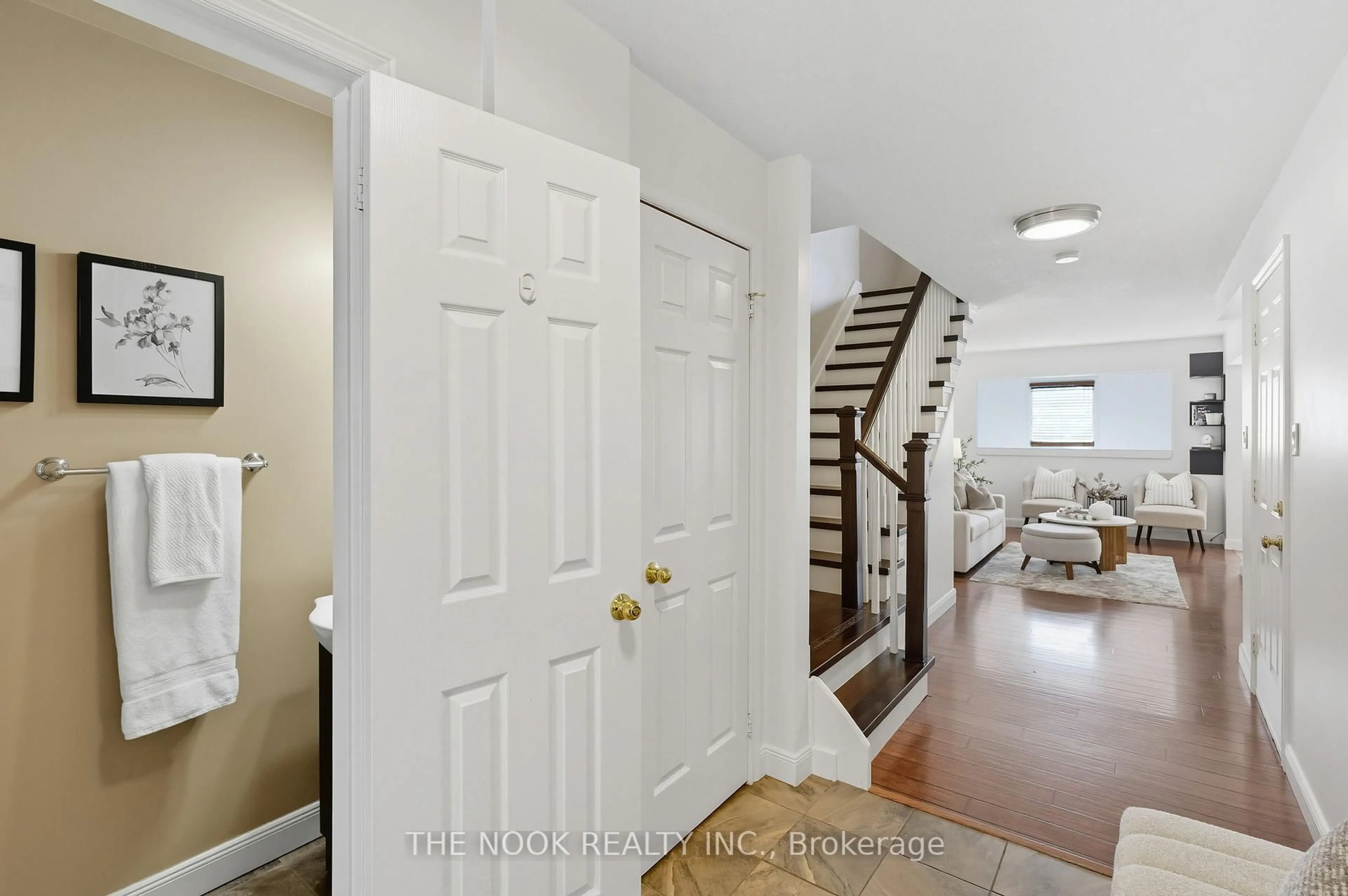 Indoor entryway for 16 Somerscales Dr, Clarington Ontario L1C 5B6