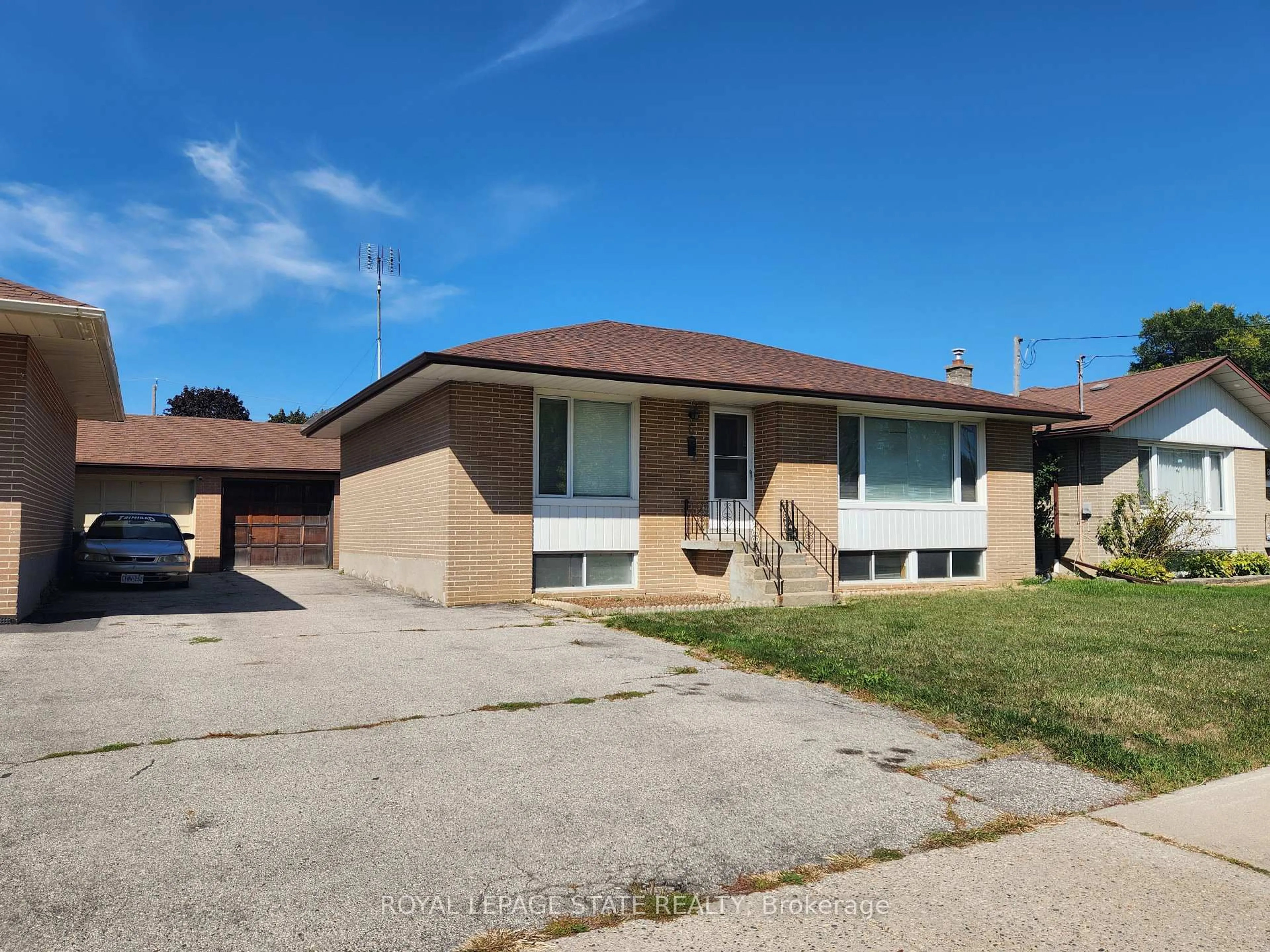 Home with brick exterior material, street for 6 Hoshlega Dr, Toronto Ontario M1G 2X5