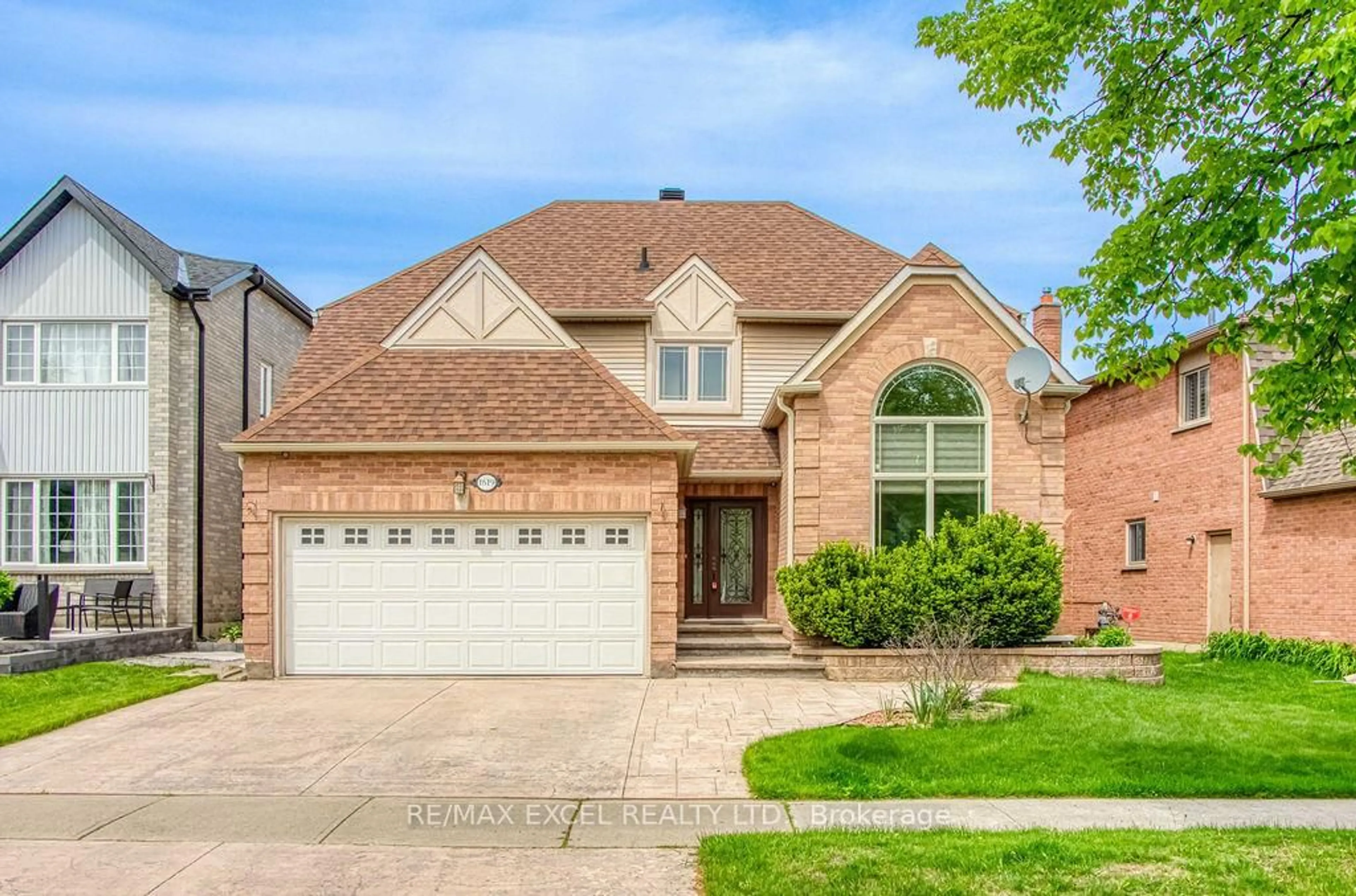 Home with brick exterior material, street for 1619 Amberlea Rd, Pickering Ontario L1V 5P3