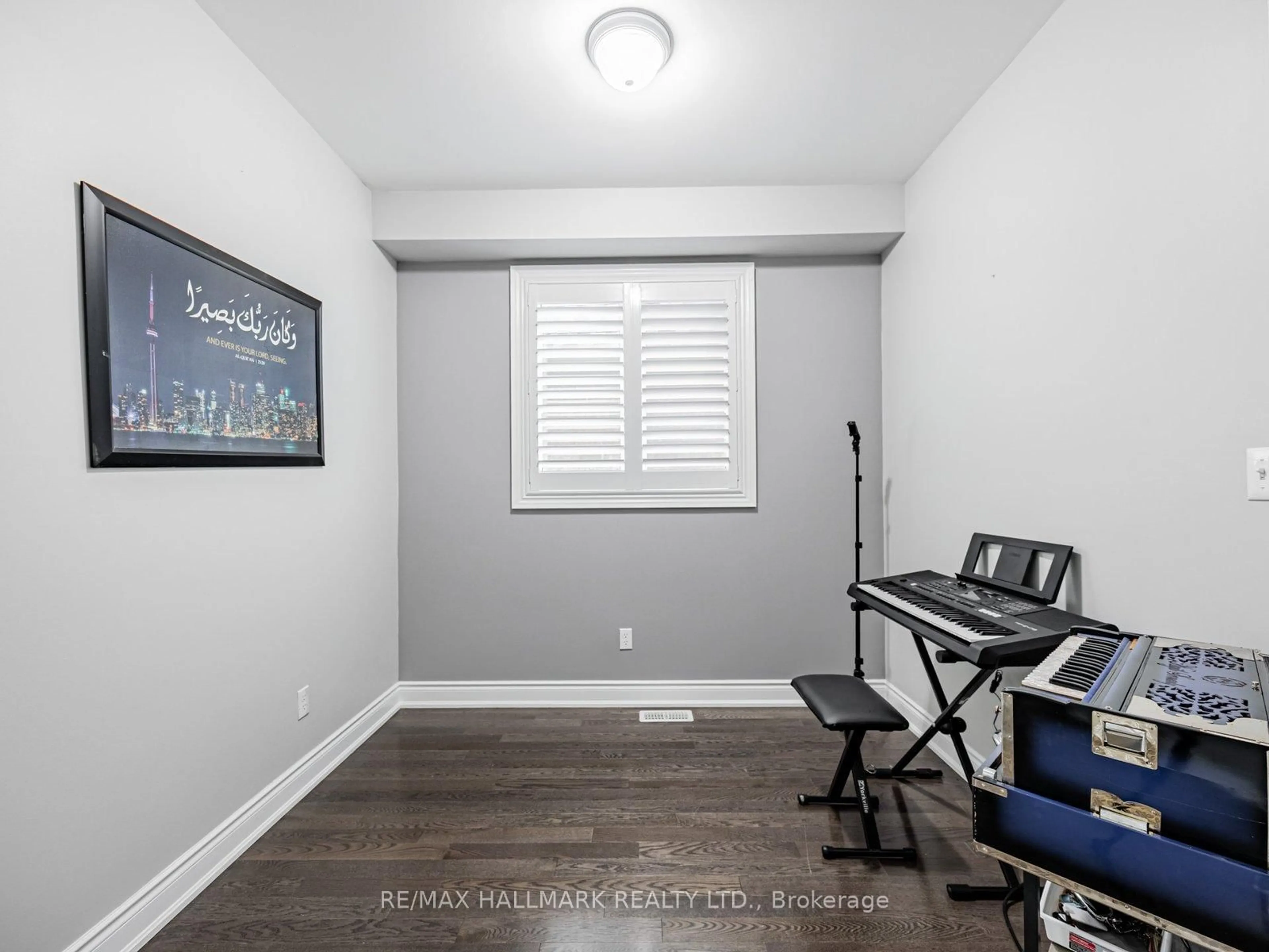 A pic of a room for 2417 Secreto Dr, Oshawa Ontario L1L 0H6