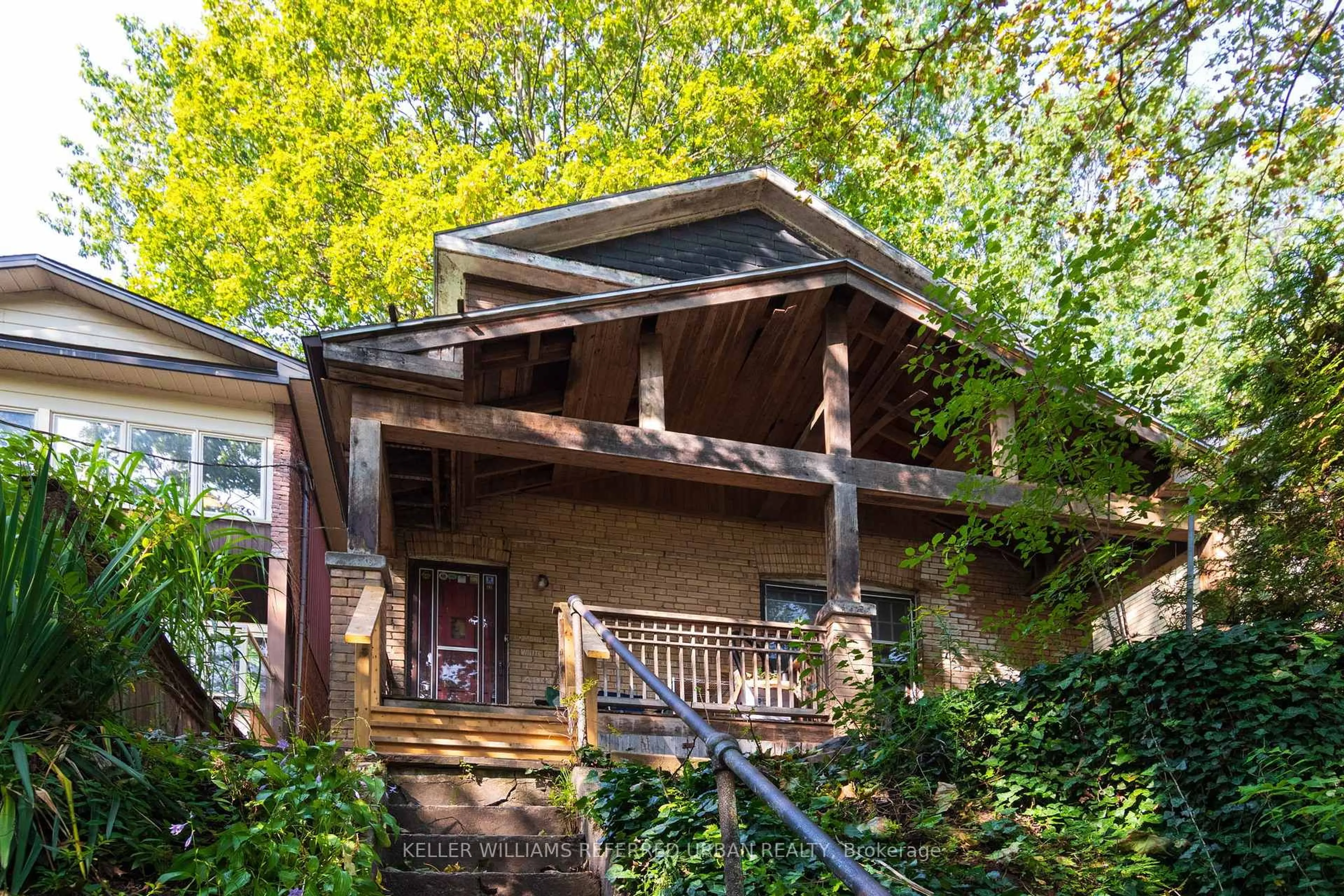Home with brick exterior material, street for 122 Neville Park Blvd, Toronto Ontario M4E 3P8