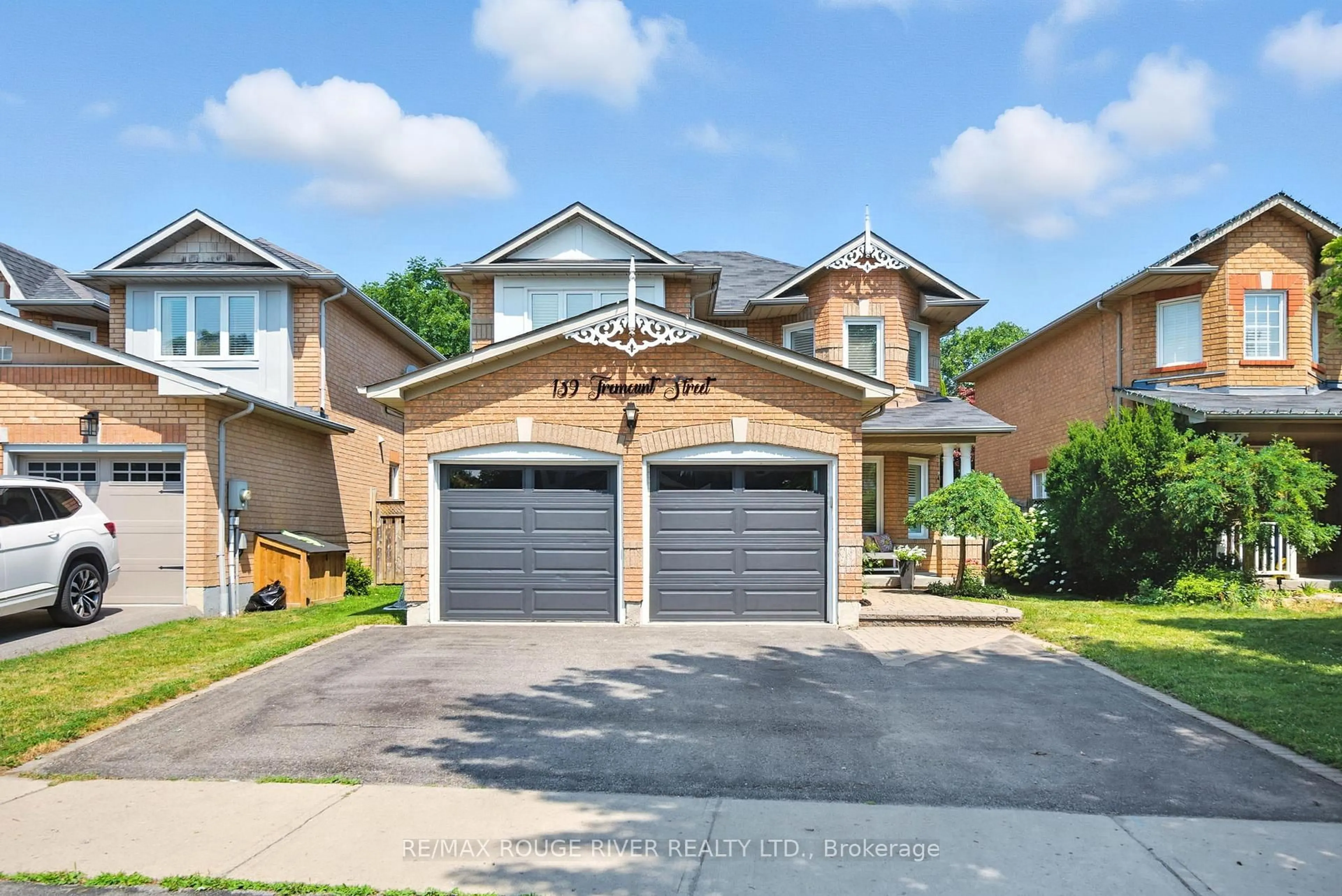 Home with brick exterior material, street for 139 Tremount St, Whitby Ontario L1M 1E9
