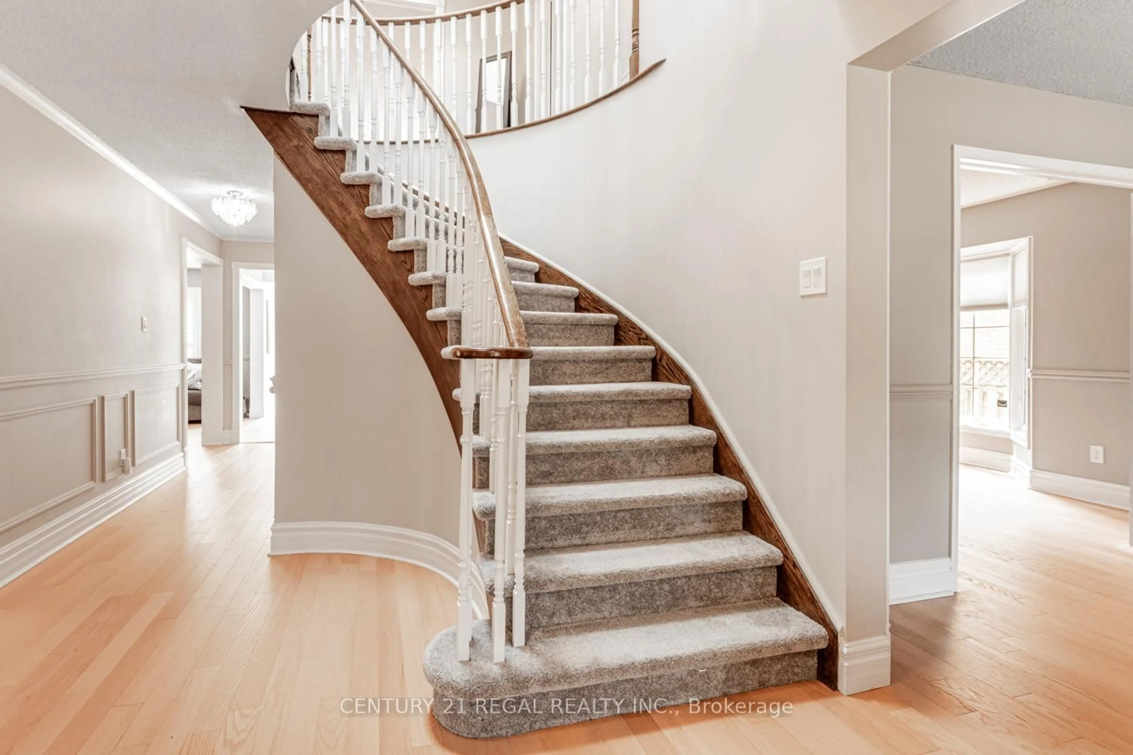 Stairs for 42 Milner Cres, Ajax Ontario L1S 4X4