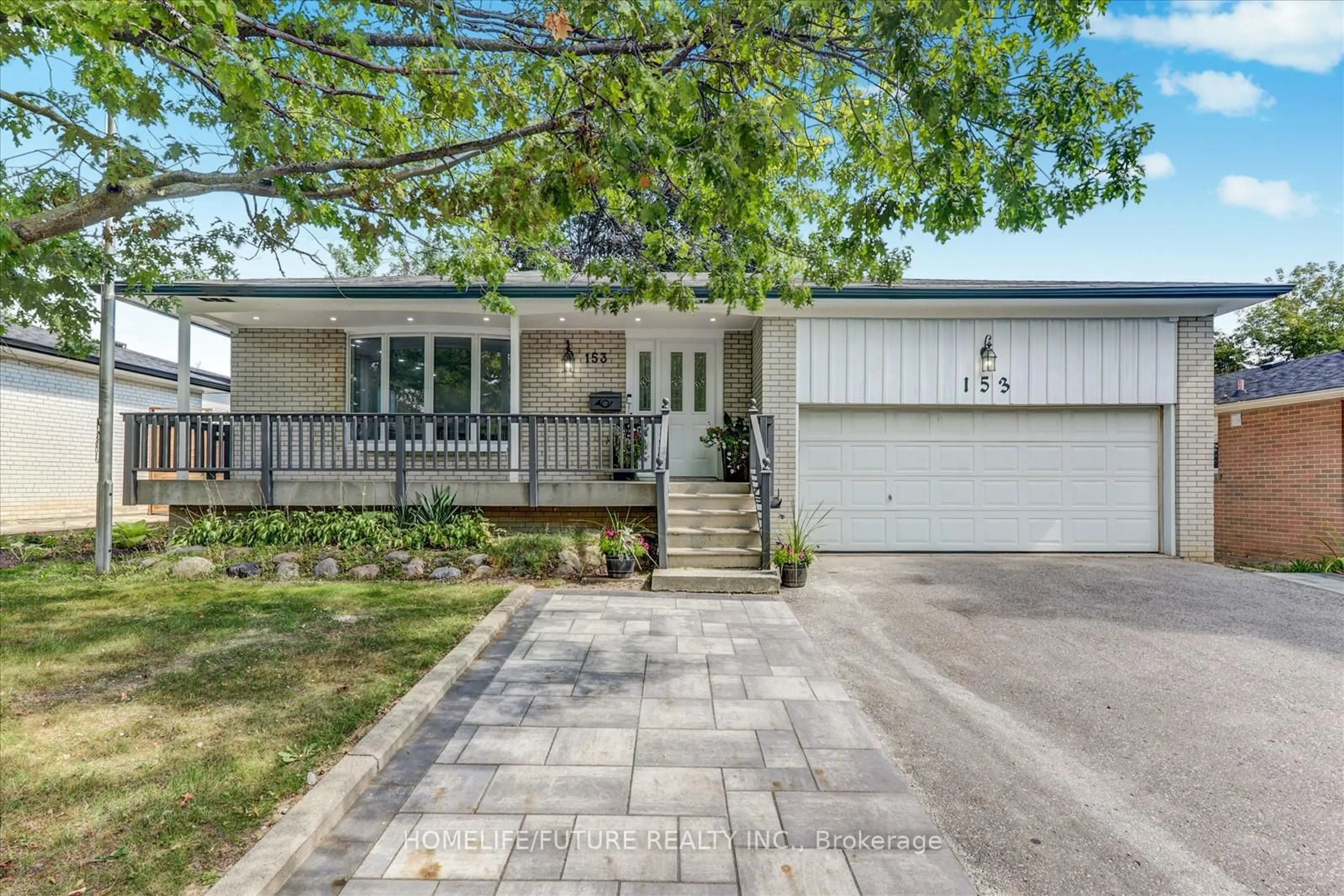 Home with vinyl exterior material, street for 153 Centennial Rd, Toronto Ontario M1C 1Z8