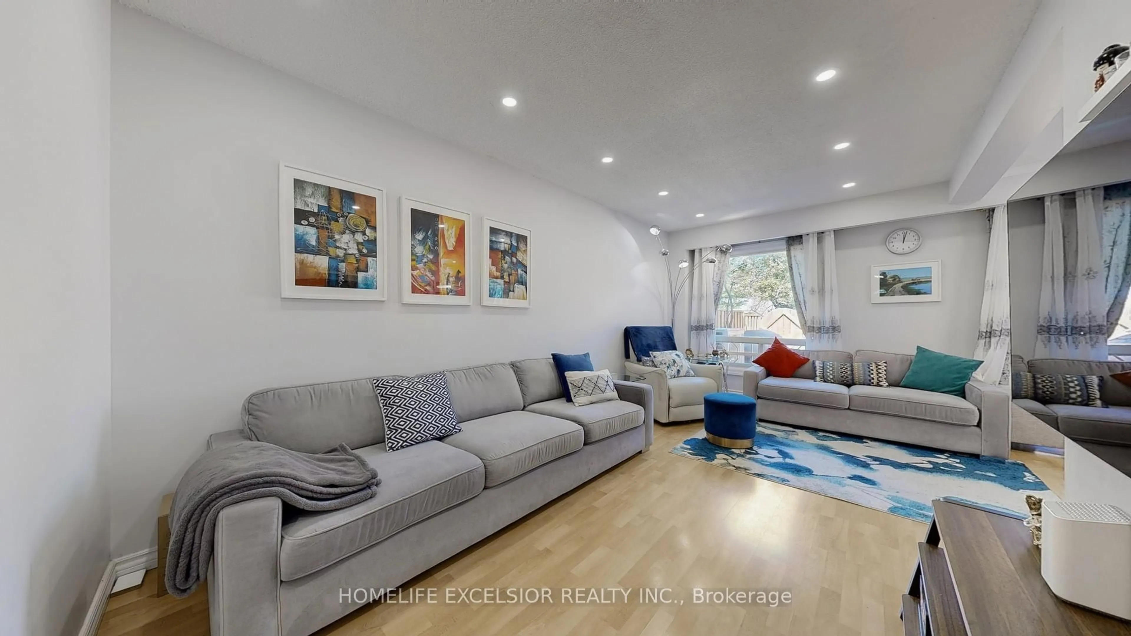 Living room with furniture, unknown for 201 Alexmuir Blvd ##73, Toronto Ontario M1V 1S5