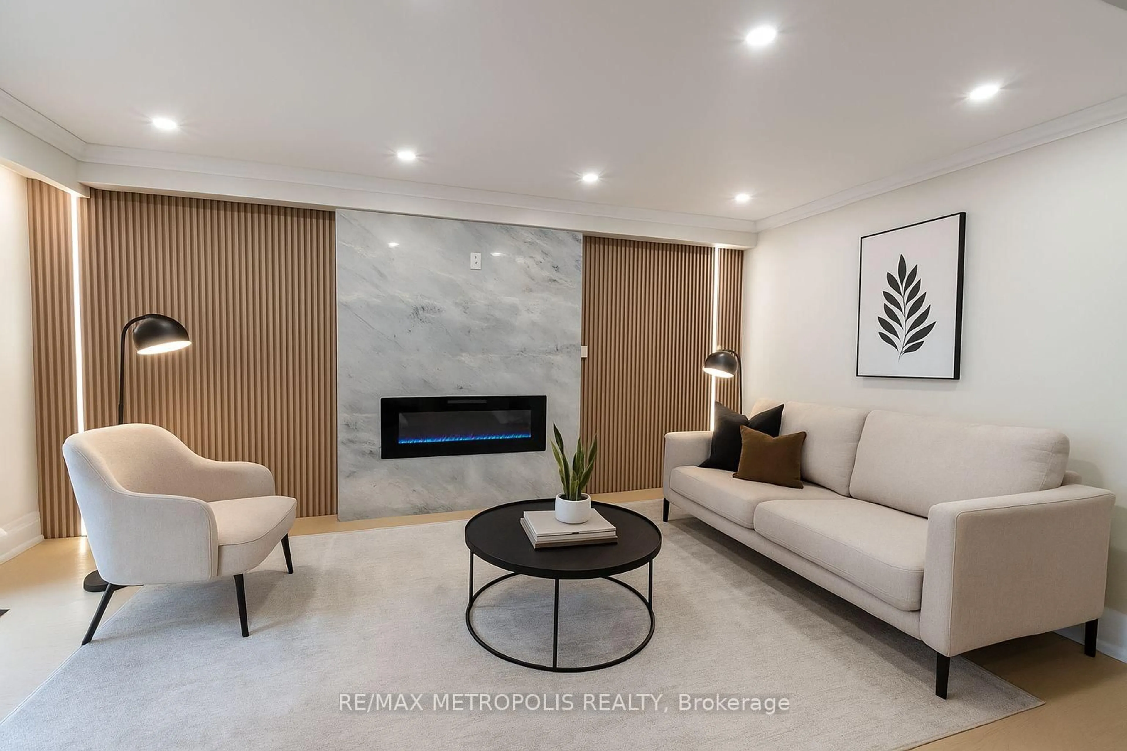 Living room with furniture, unknown for 48 Knockbolt Cres, Toronto Ontario M1S 2P6
