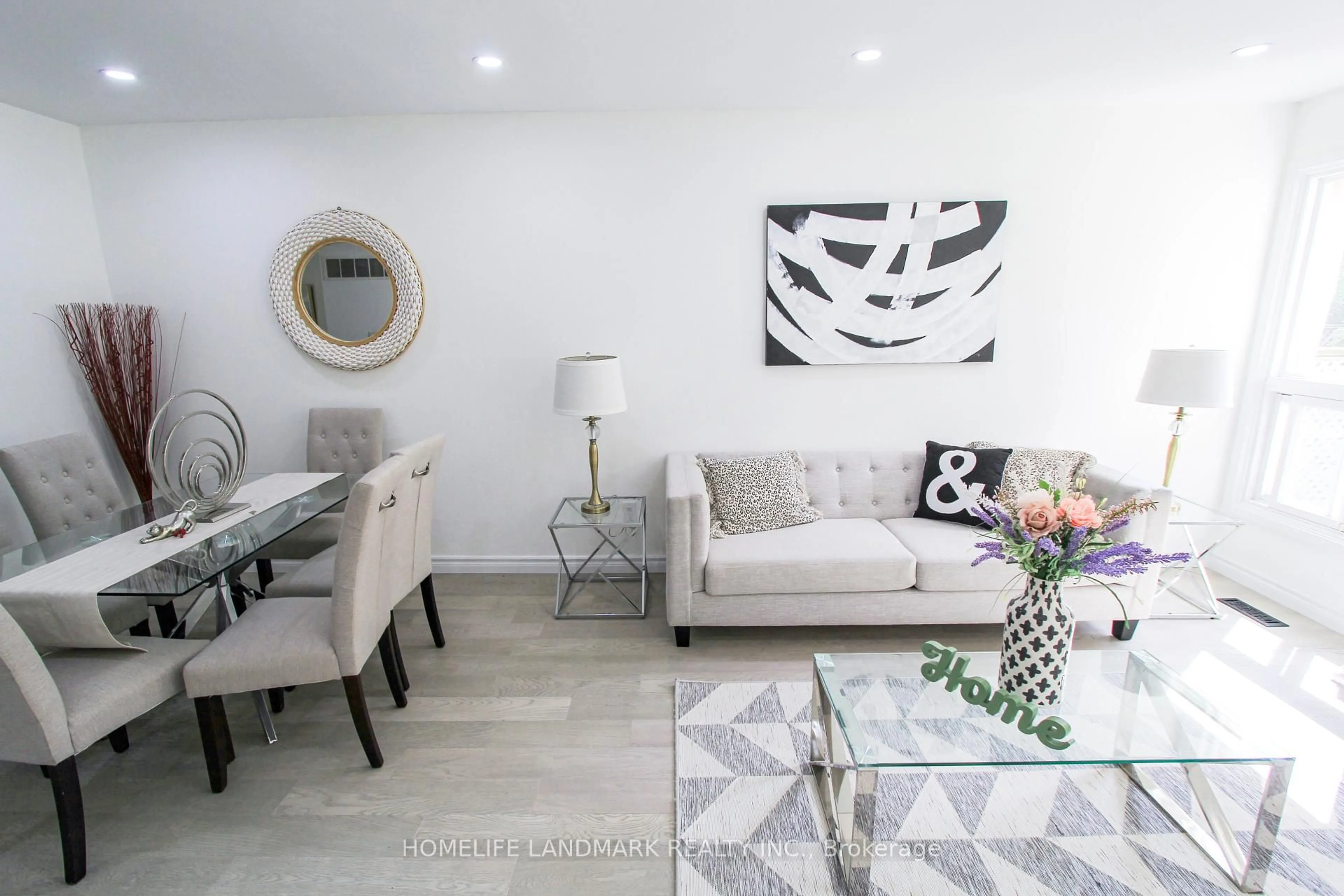 Living room with furniture, unknown for 126 Hawkshead Cres, Toronto Ontario M1W 2Z5