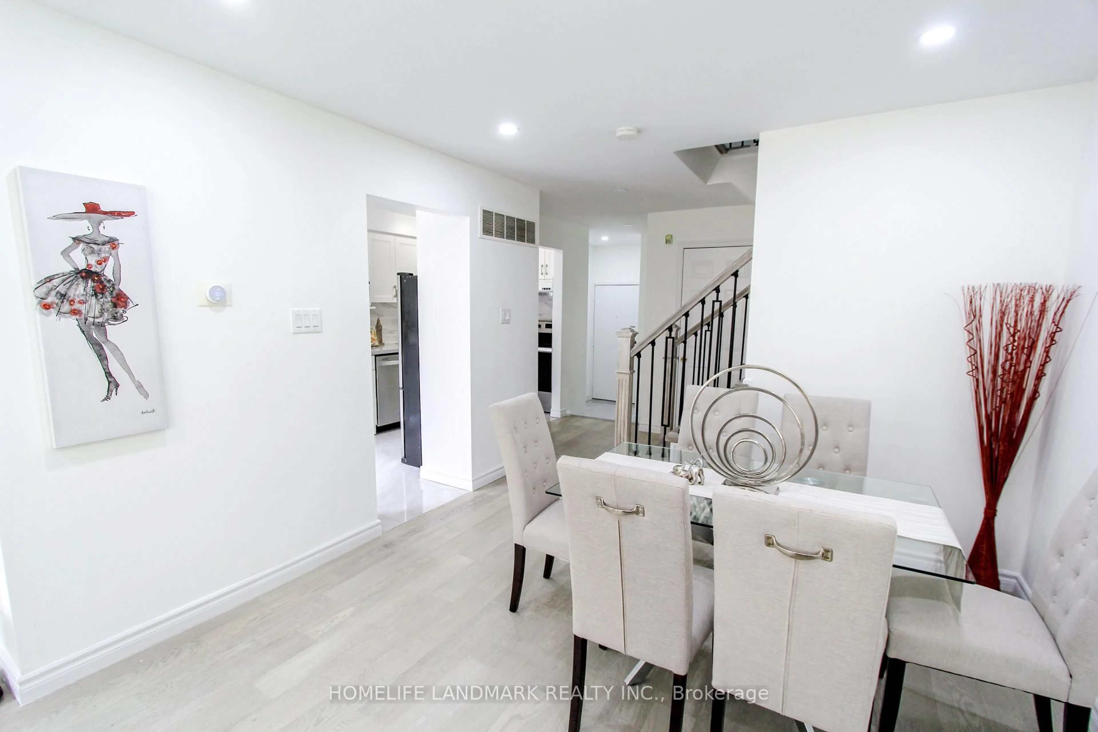 Dining room, unknown for 126 Hawkshead Cres, Toronto Ontario M1W 2Z5