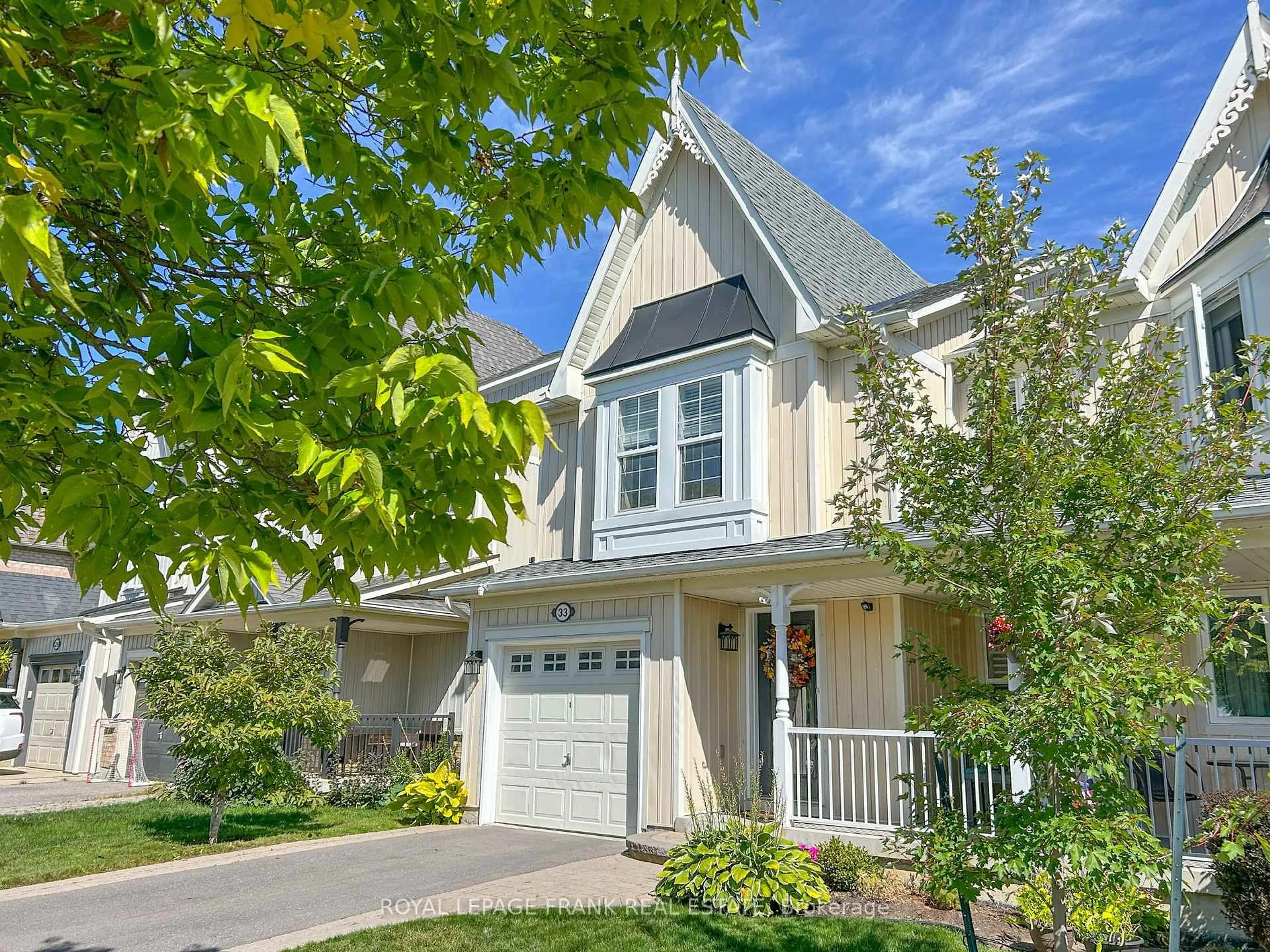 Unknown for 33 Bexley Cres, Whitby Ontario L1M 2C7