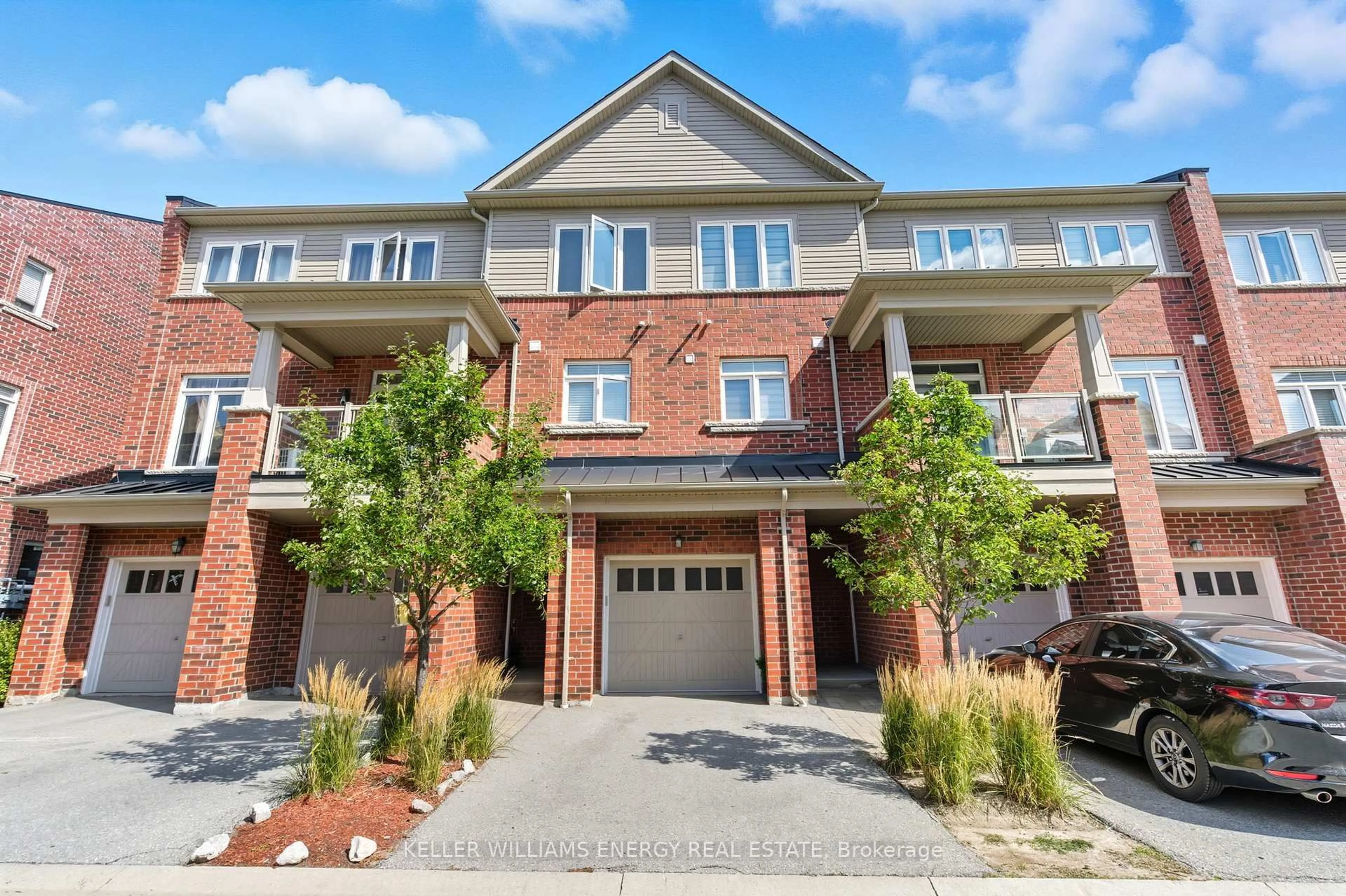 Home with brick exterior material, street for 2568 William Jackson Dr #259, Pickering Ontario L1X 0E5