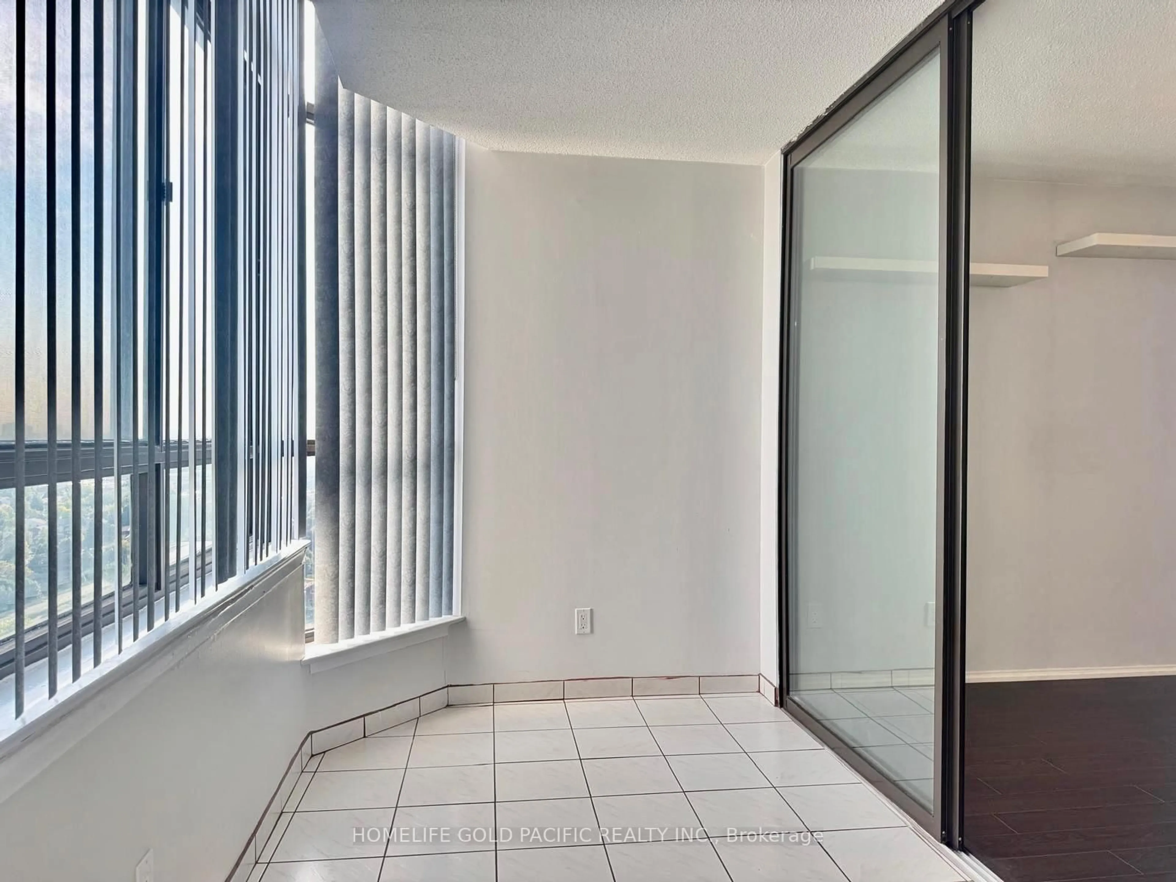 Indoor foyer for 55 Bamburgh Circ #Ph10, Toronto Ontario M1W 3V4