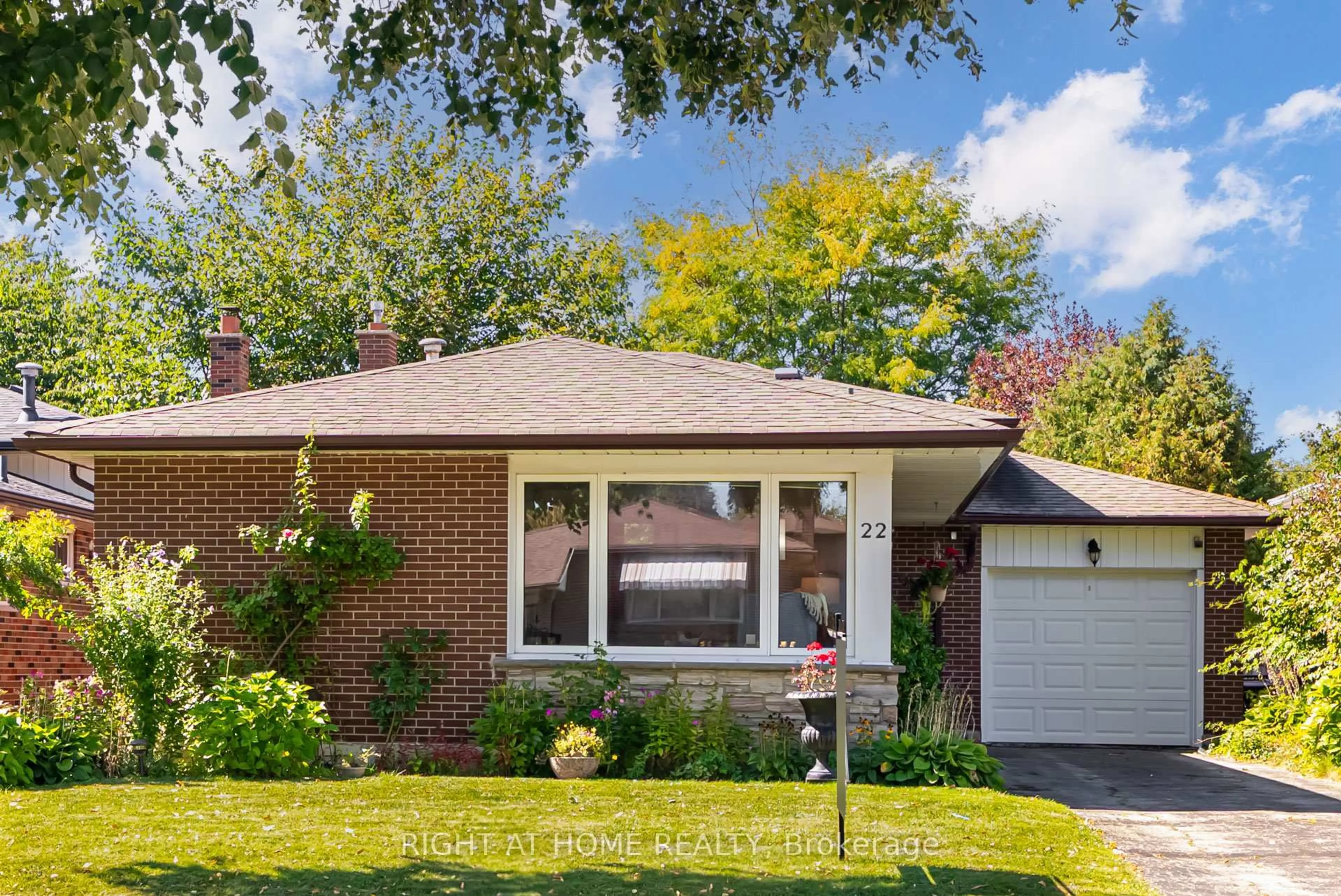 Home with brick exterior material, street for 22 Rainier Sq, Toronto Ontario M1T 2Z9