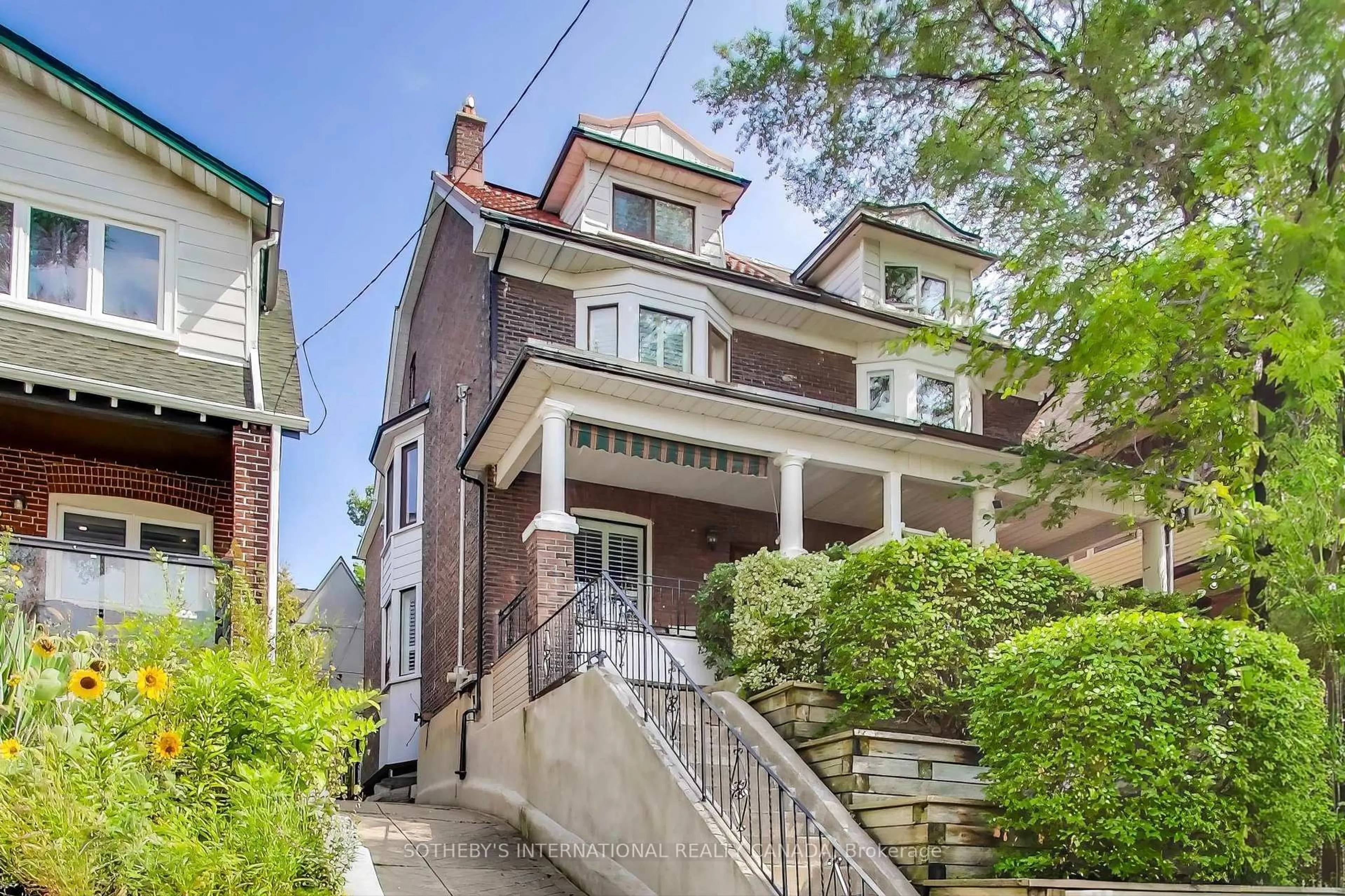 Unknown for 159 Glenmount Park Rd, Toronto Ontario M4E 2N3