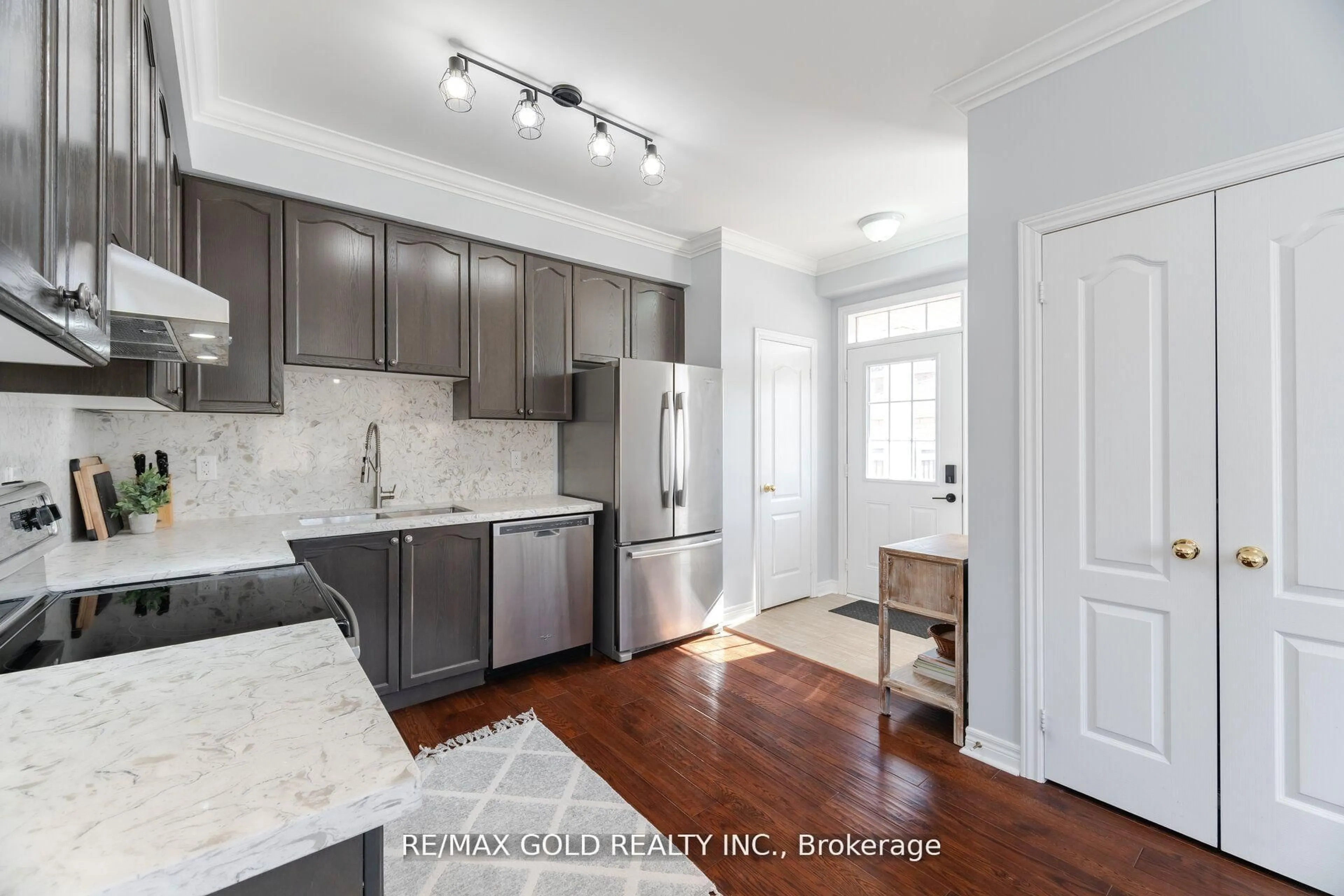 Open concept kitchen, unknown for 2494 Earl Grey Ave, Pickering Ontario L1X 0B9