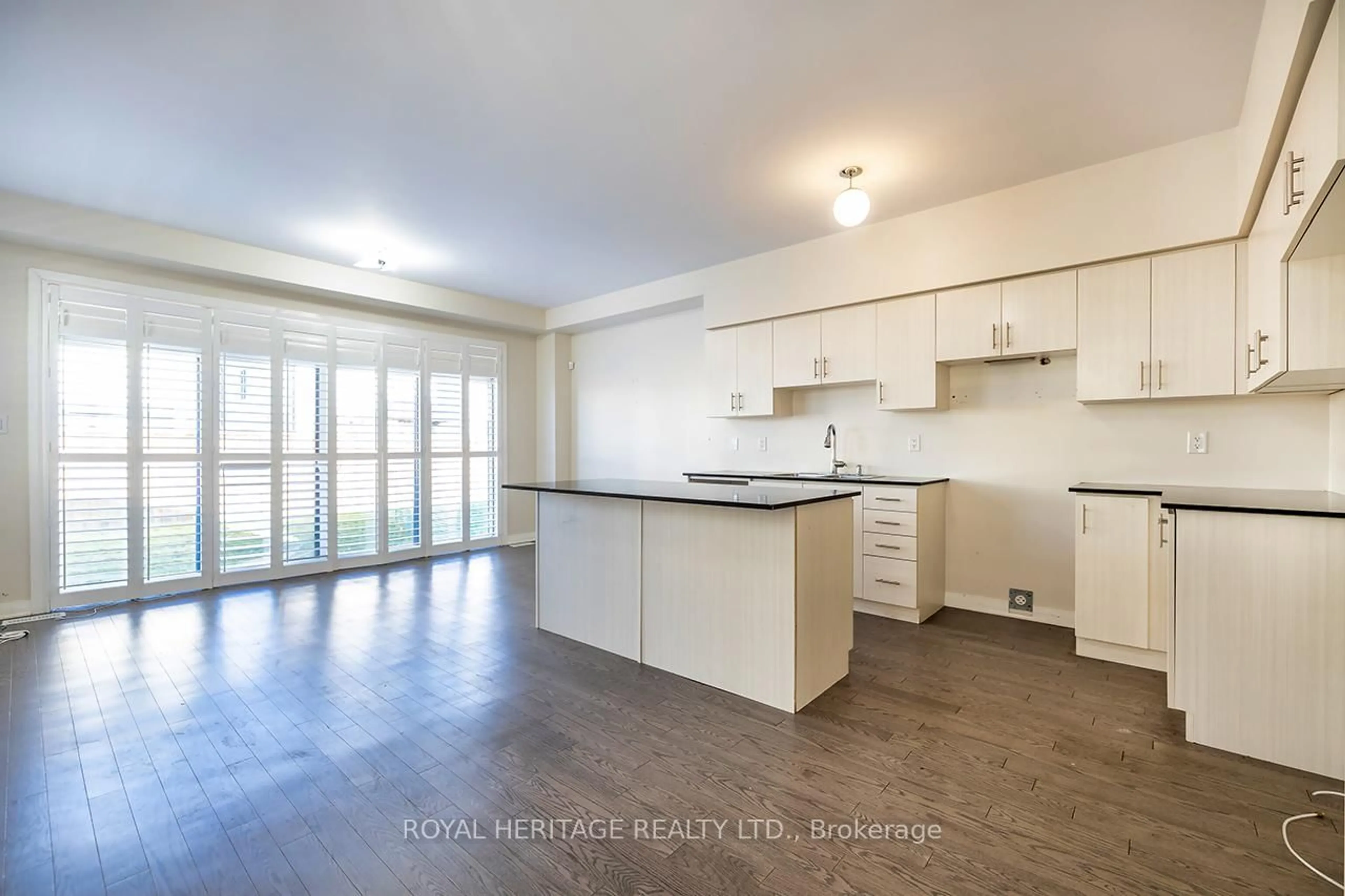 Open concept kitchen, wood/laminate floor for 59 Cryderman Lane, Clarington Ontario L1C 2W3