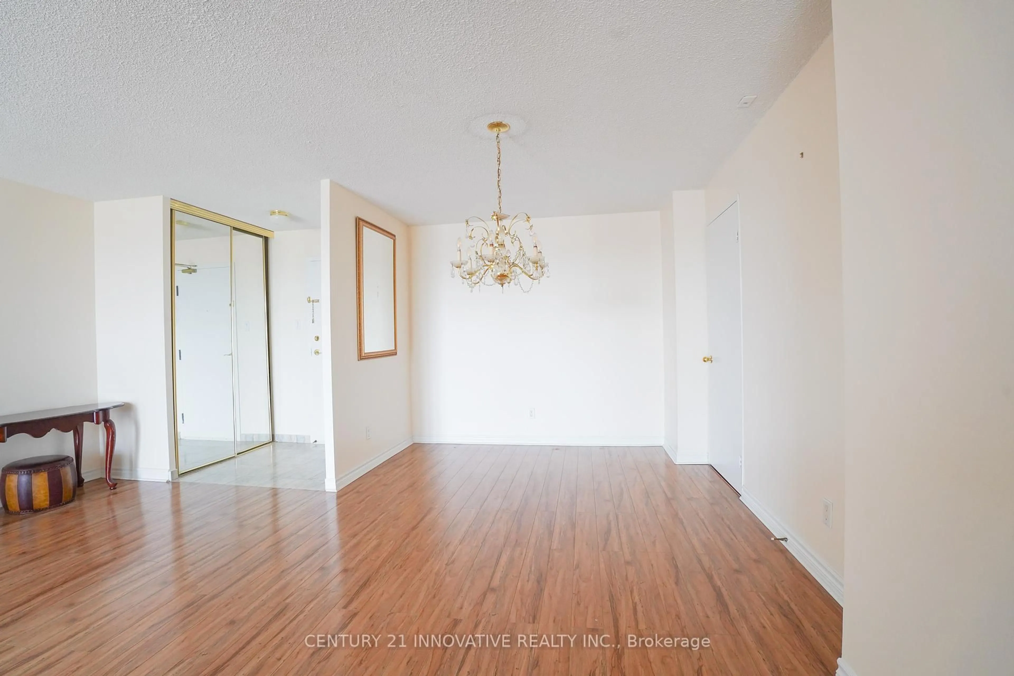 Unknown for 11753 Sheppard Ave #916, Toronto Ontario M1B 5M3