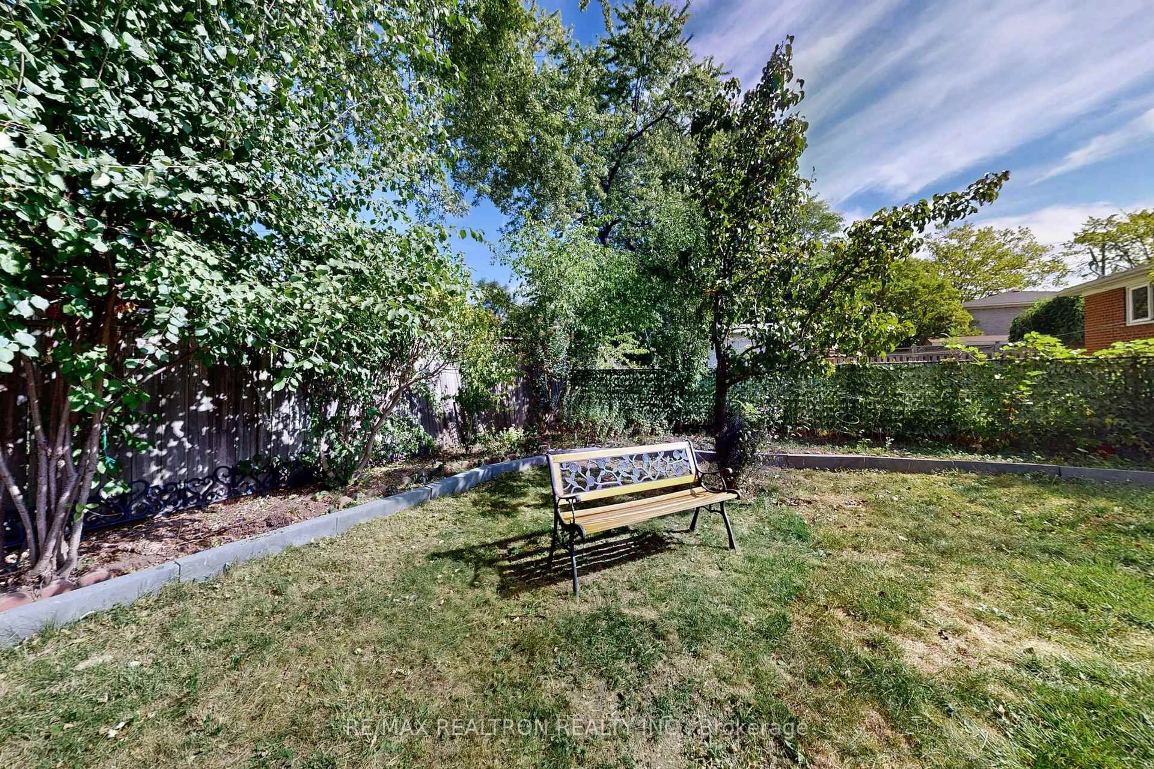 Patio, street for 1230 Huntingwood Dr, Toronto Ontario M1S 1K8