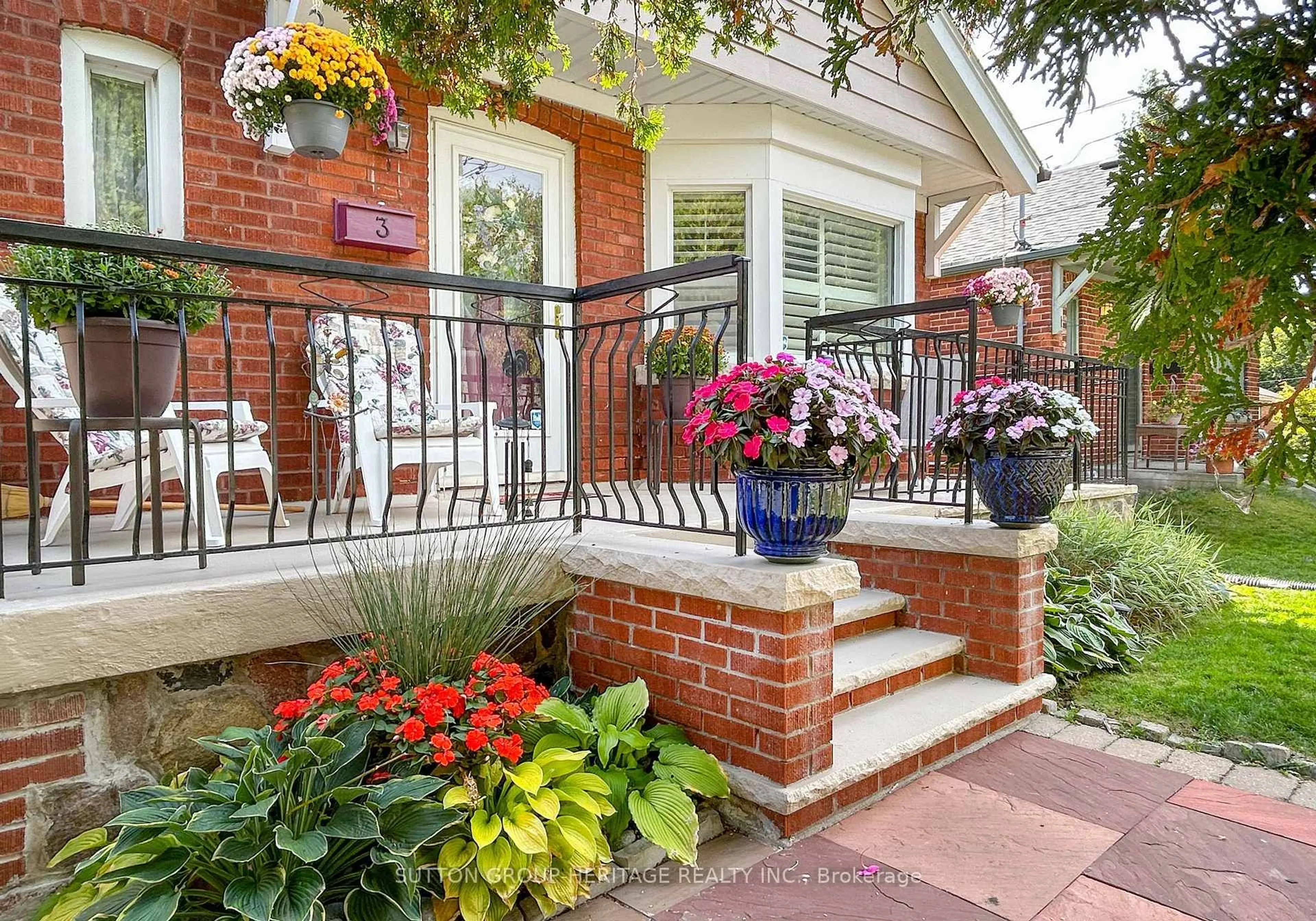 Home with brick exterior material, street for 3 Rhydwen Ave, Toronto Ontario M1N 2C9