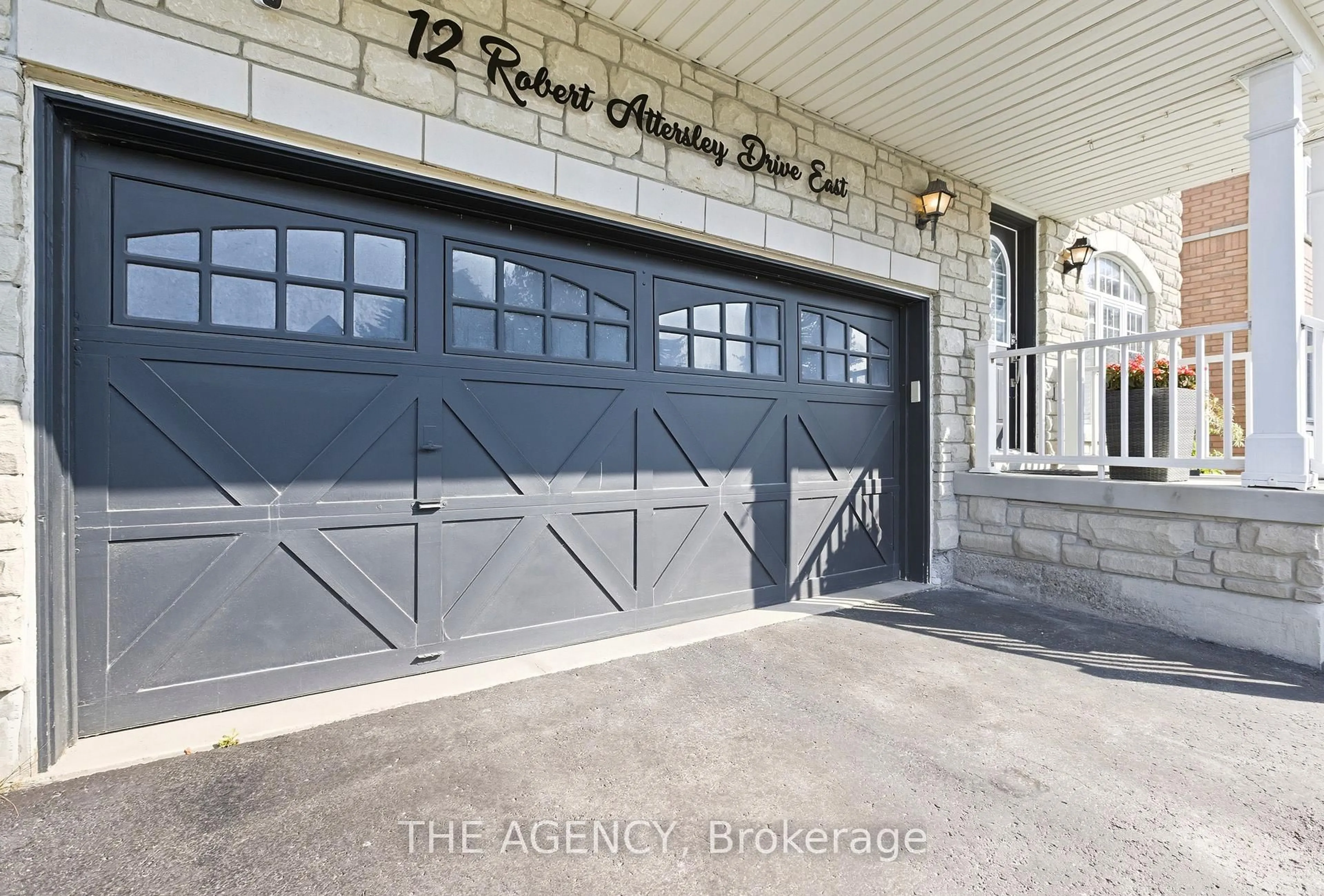 Indoor garage for 12 Robert Attersley Dr, Whitby Ontario L1R 3E3