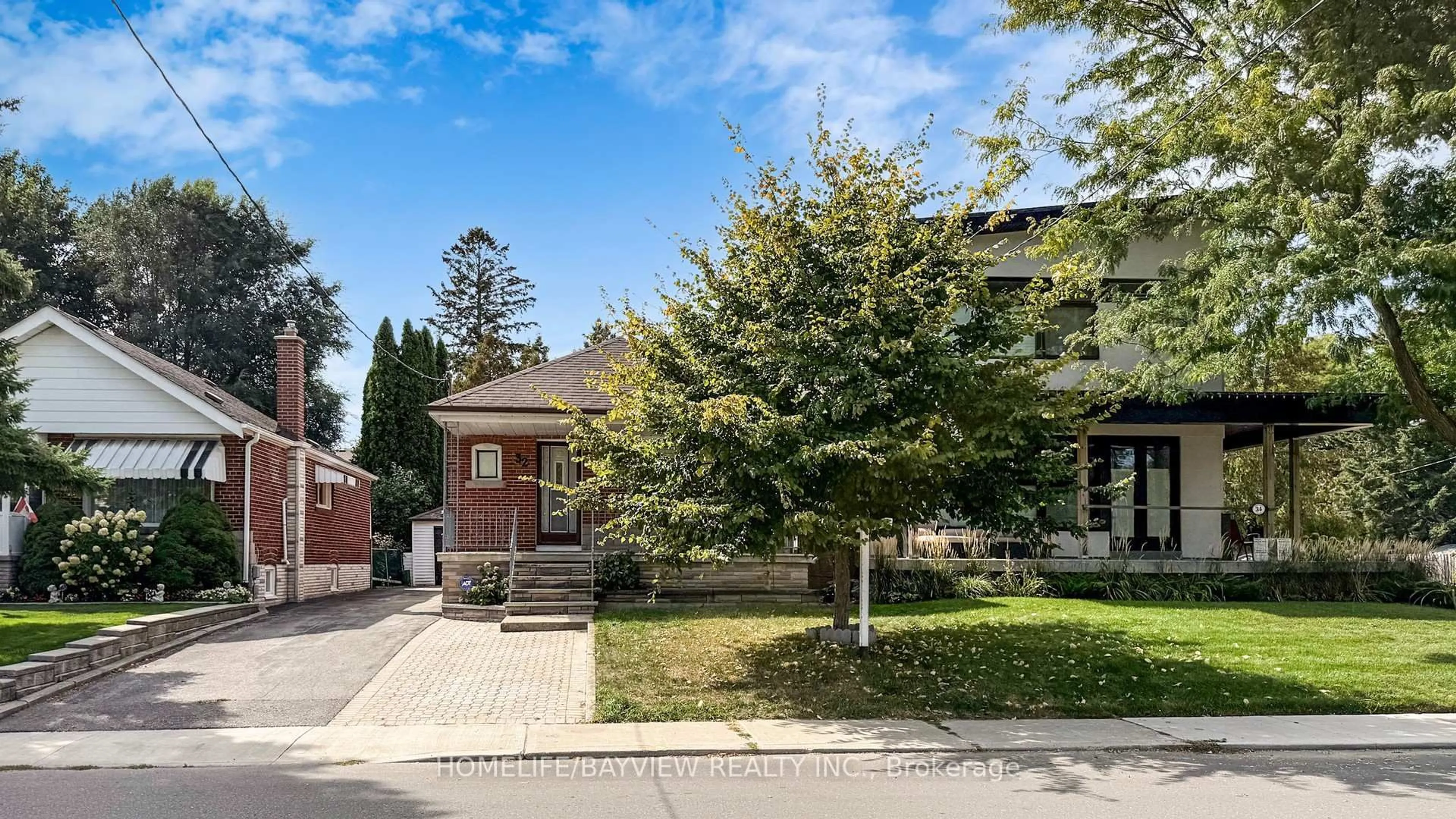 Unknown for 32 Denvale Rd, Toronto Ontario M4B 3B5
