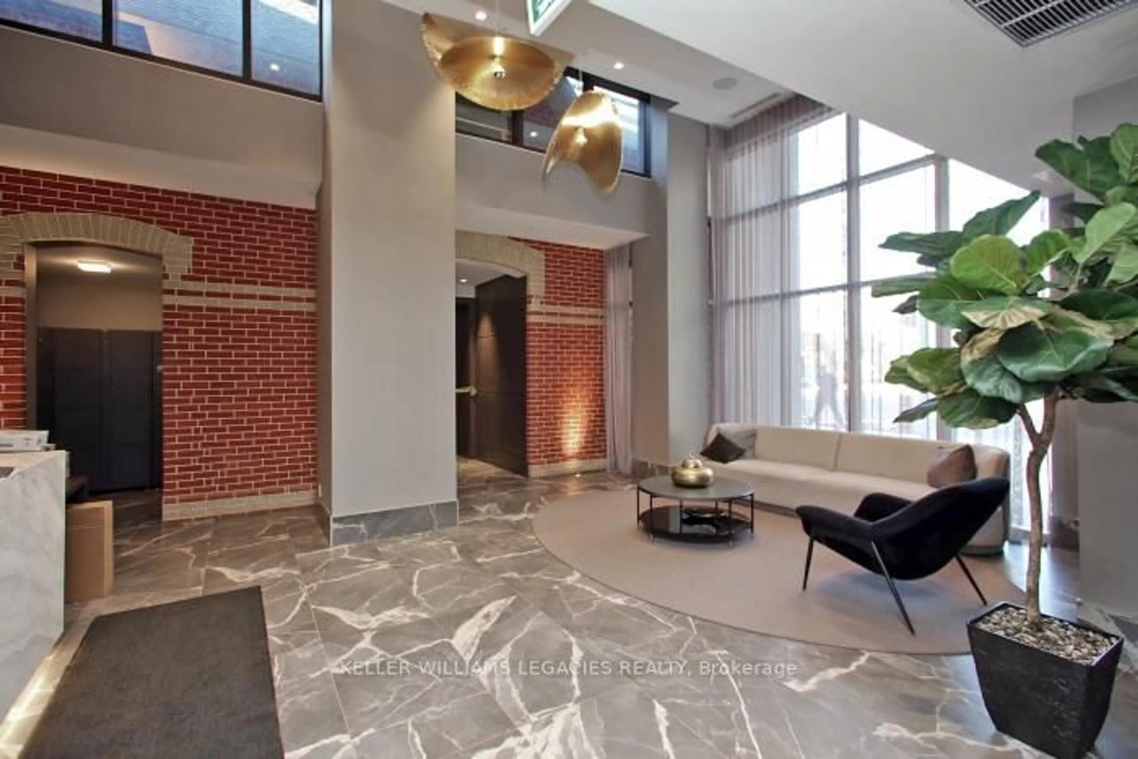 Lobby for 286 Main St #903, Toronto Ontario M4C 0B3