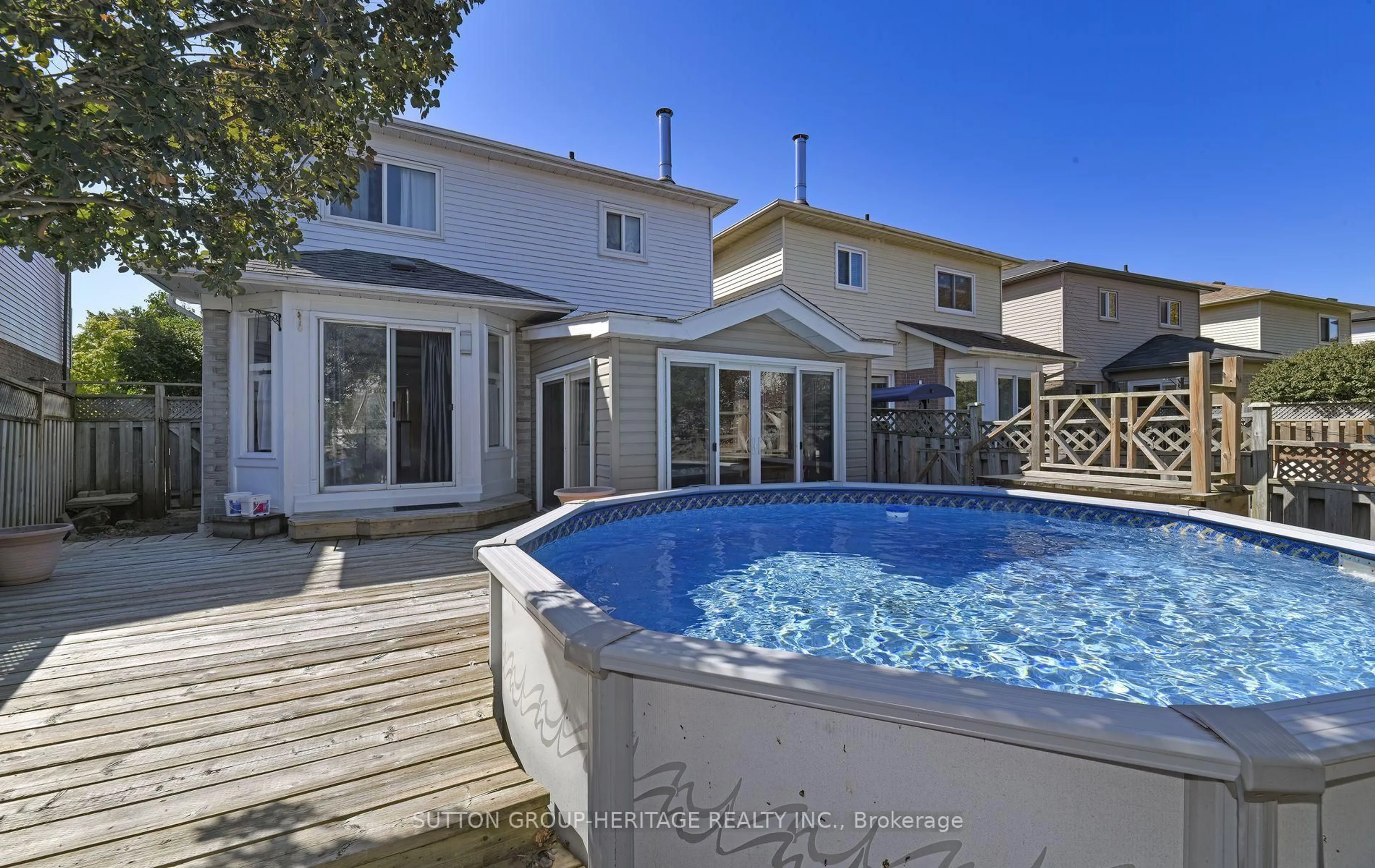 Pool for 117 Reed Dr, Ajax Ontario L1S 6V3