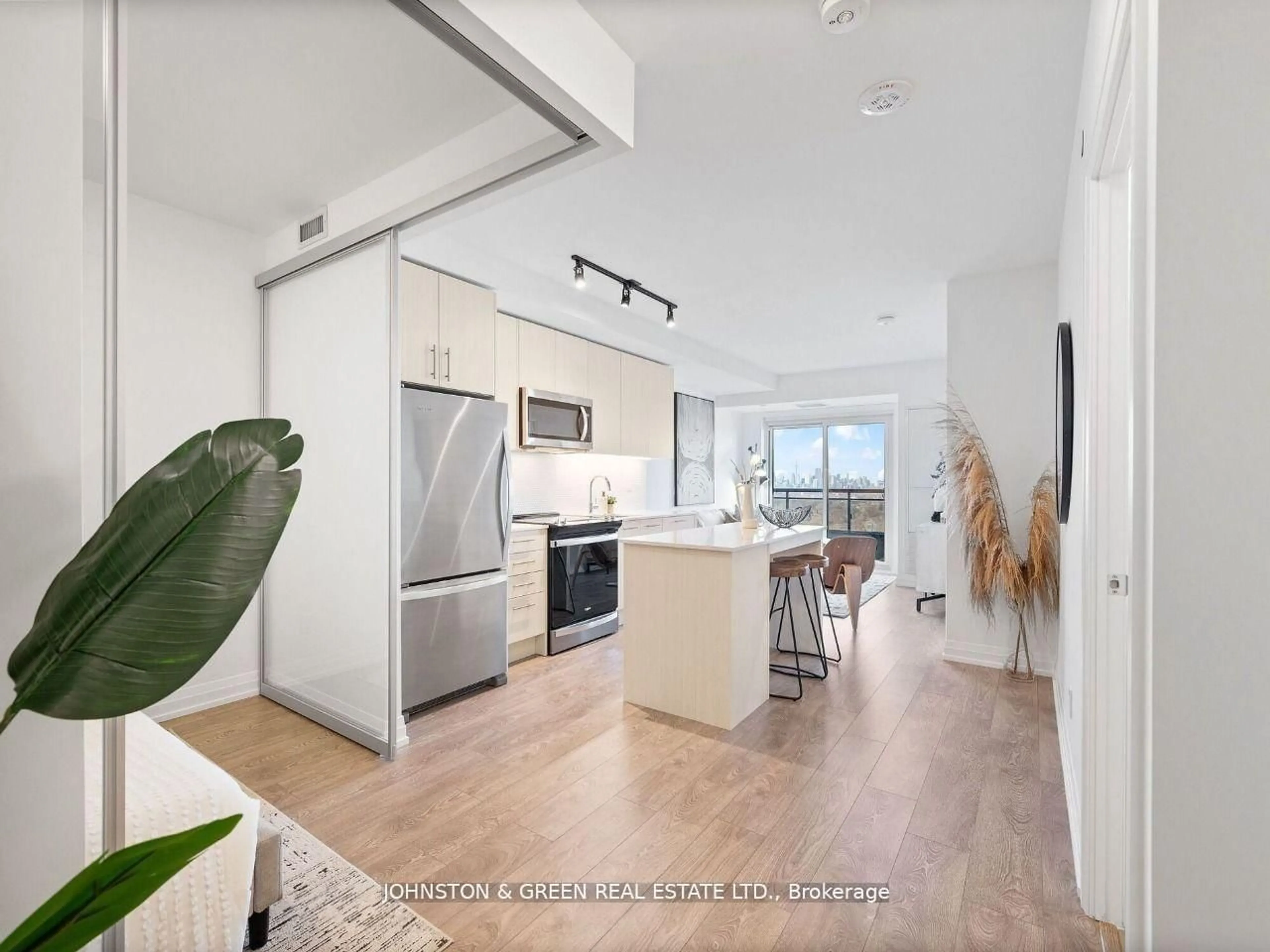 Open concept kitchen, unknown for 286 Main St #1910, Toronto Ontario M4C 0B3