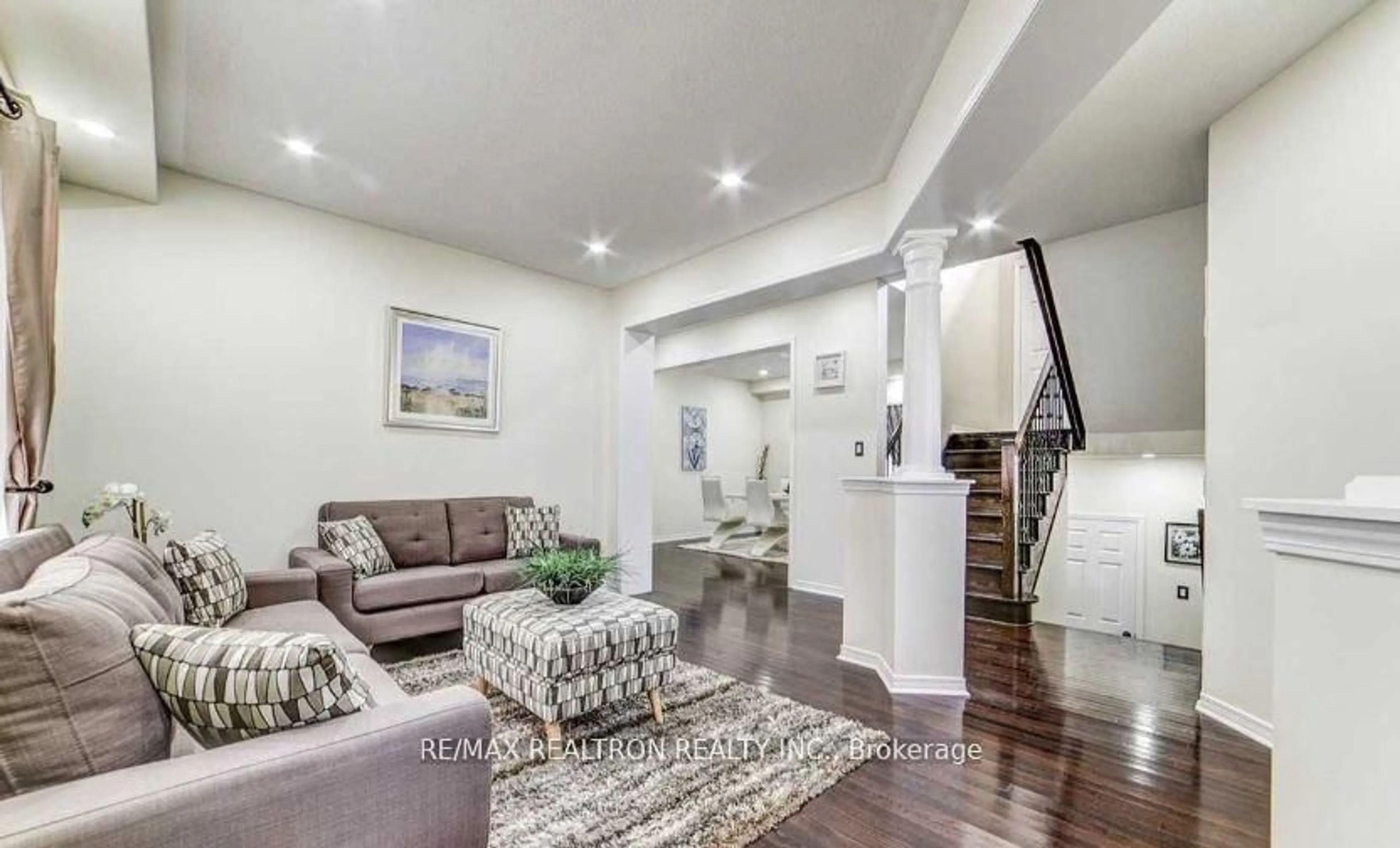 Living room with furniture, unknown for 51 Swindells St, Clarington Ontario L1C 0K3