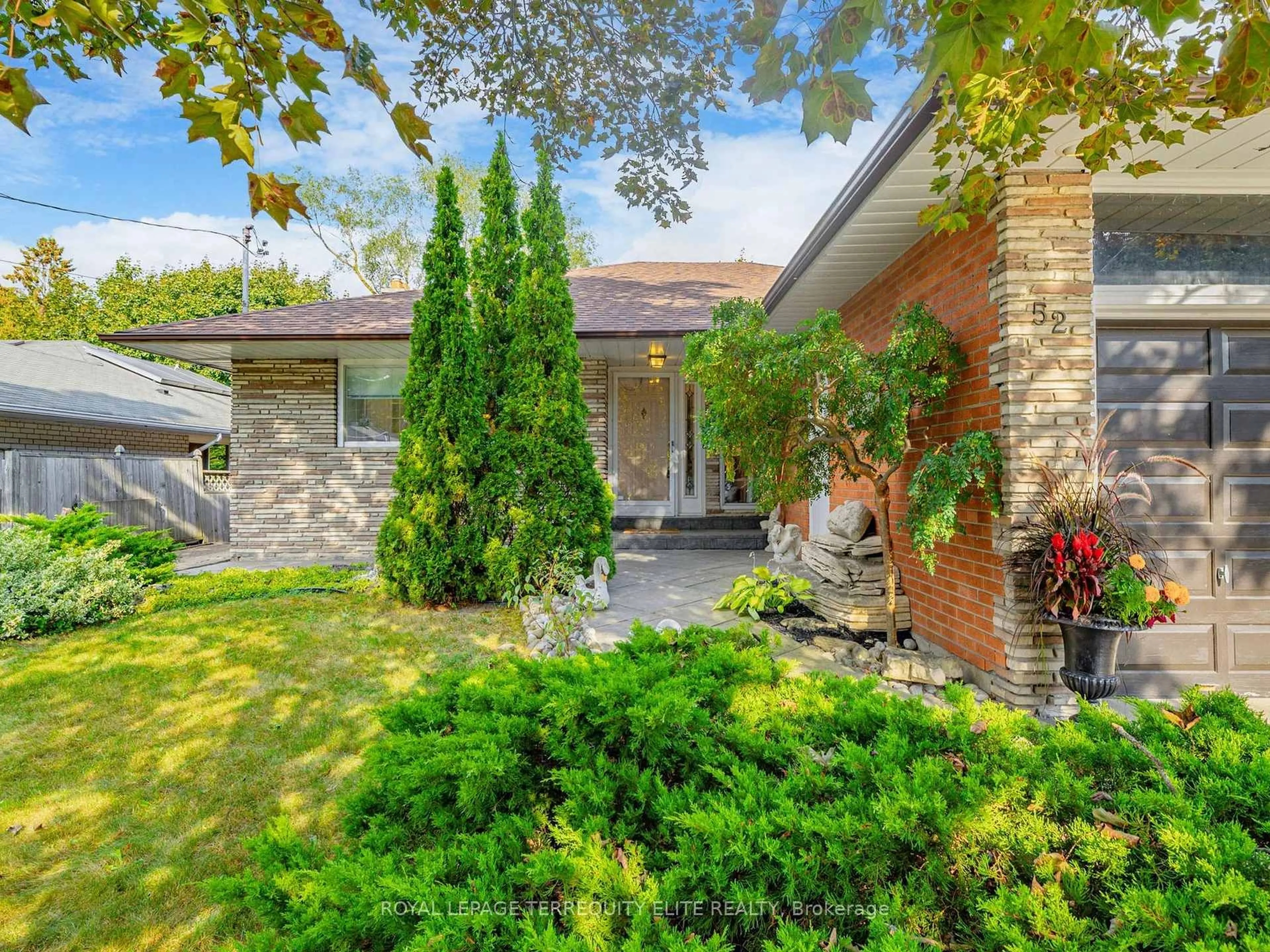 Home with brick exterior material, street for 52 Landfair Cres, Toronto Ontario M1J 3A7
