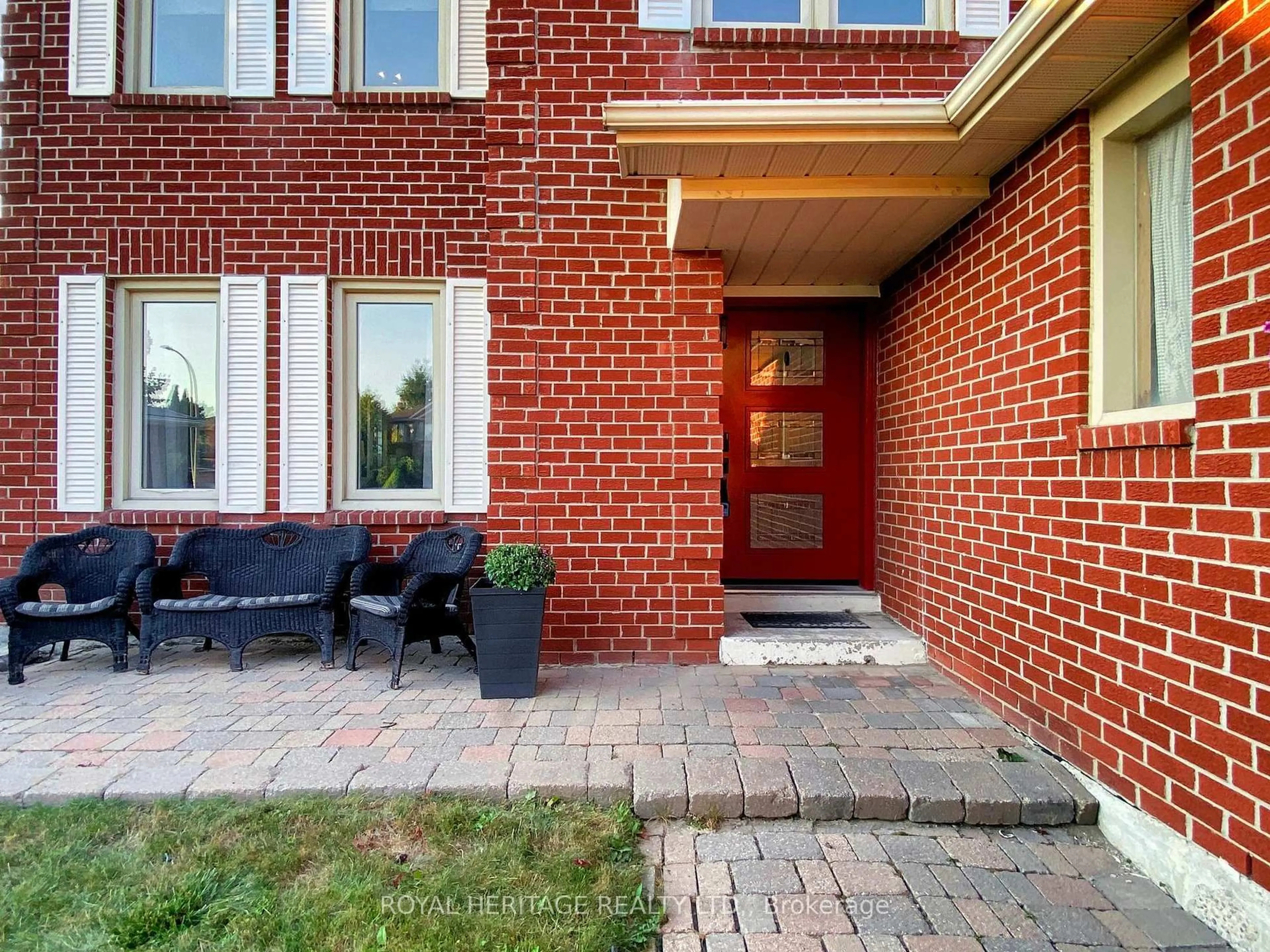 Home with brick exterior material, street for 138 William Stephenson Dr, Whitby Ontario L1N 8V3