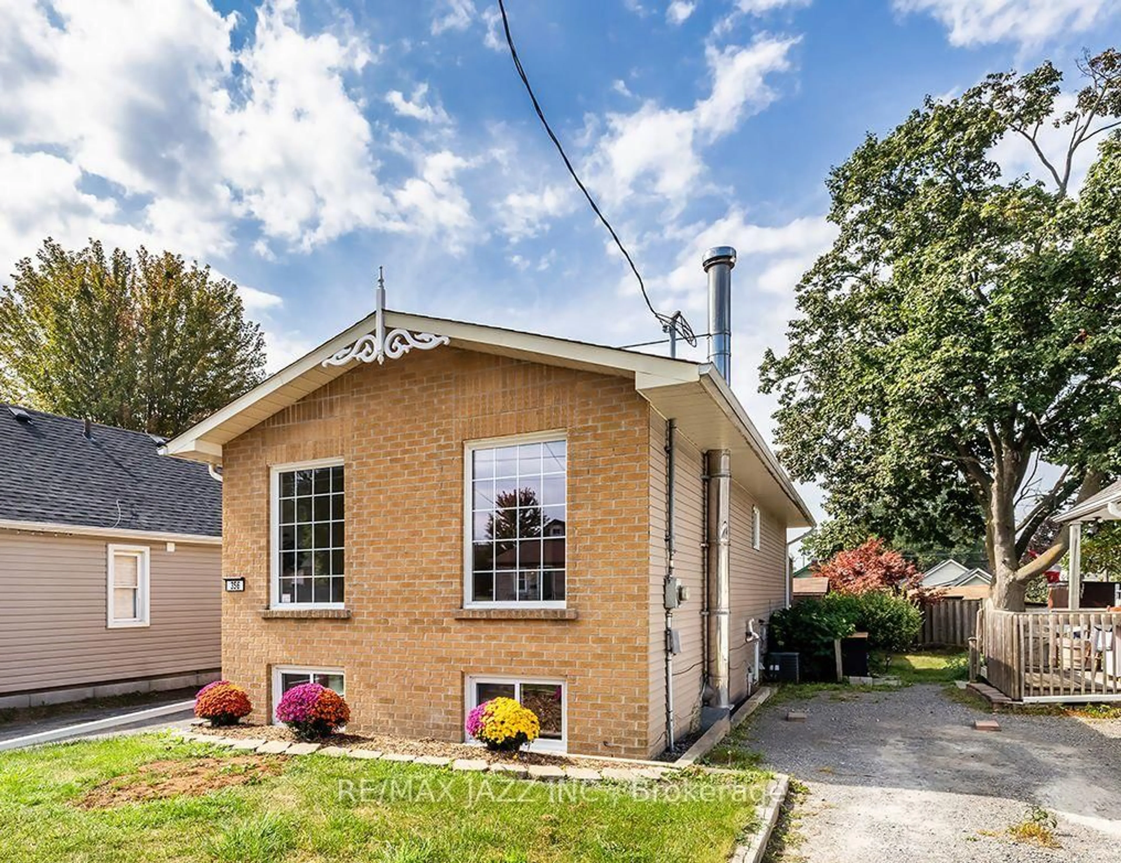 Home with brick exterior material, street for 356 Verdun Rd, Oshawa Ontario L1H 5T5