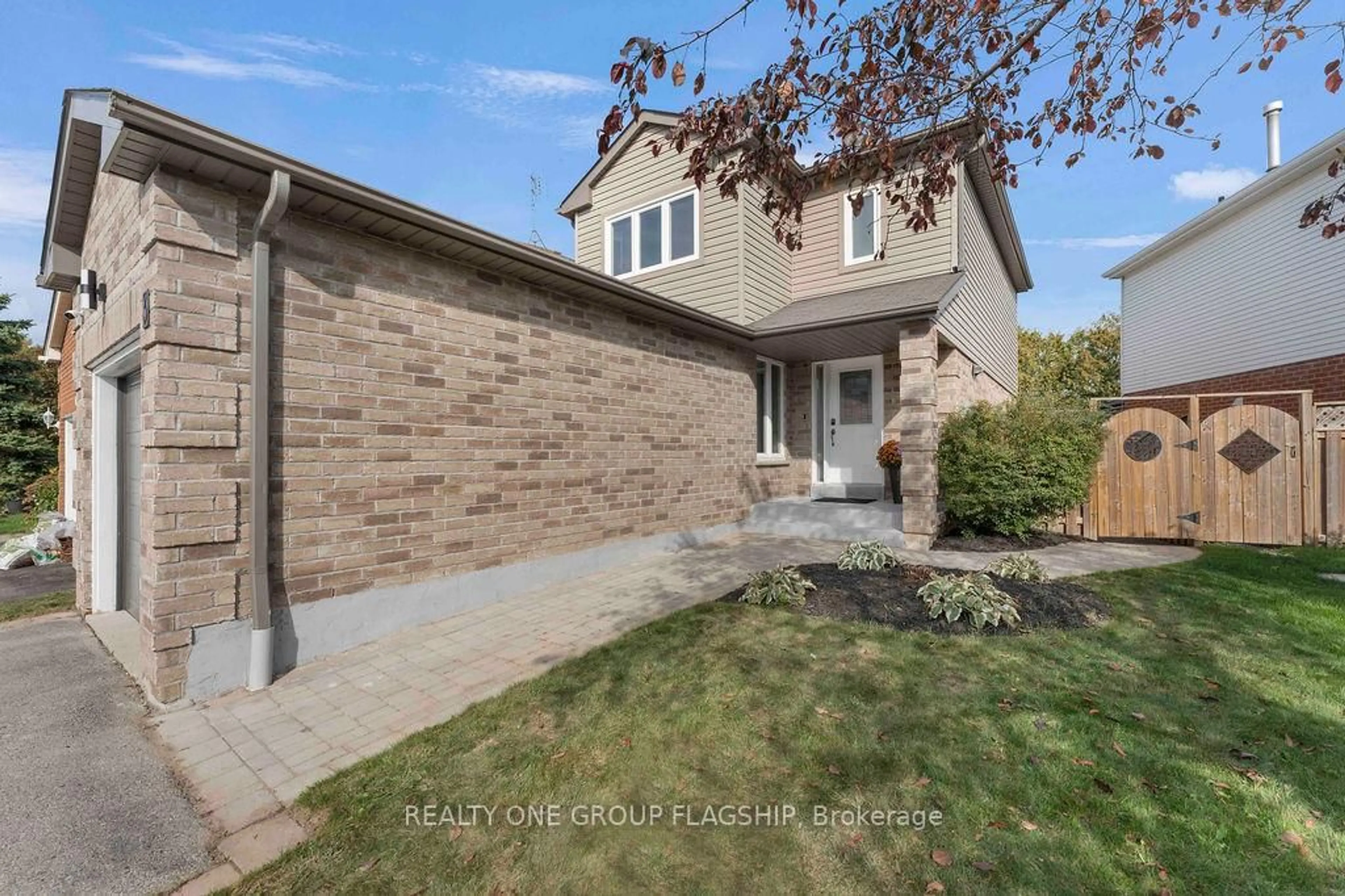 Home with brick exterior material, street for 3 Teddington Cres, Whitby Ontario L1R 1S4