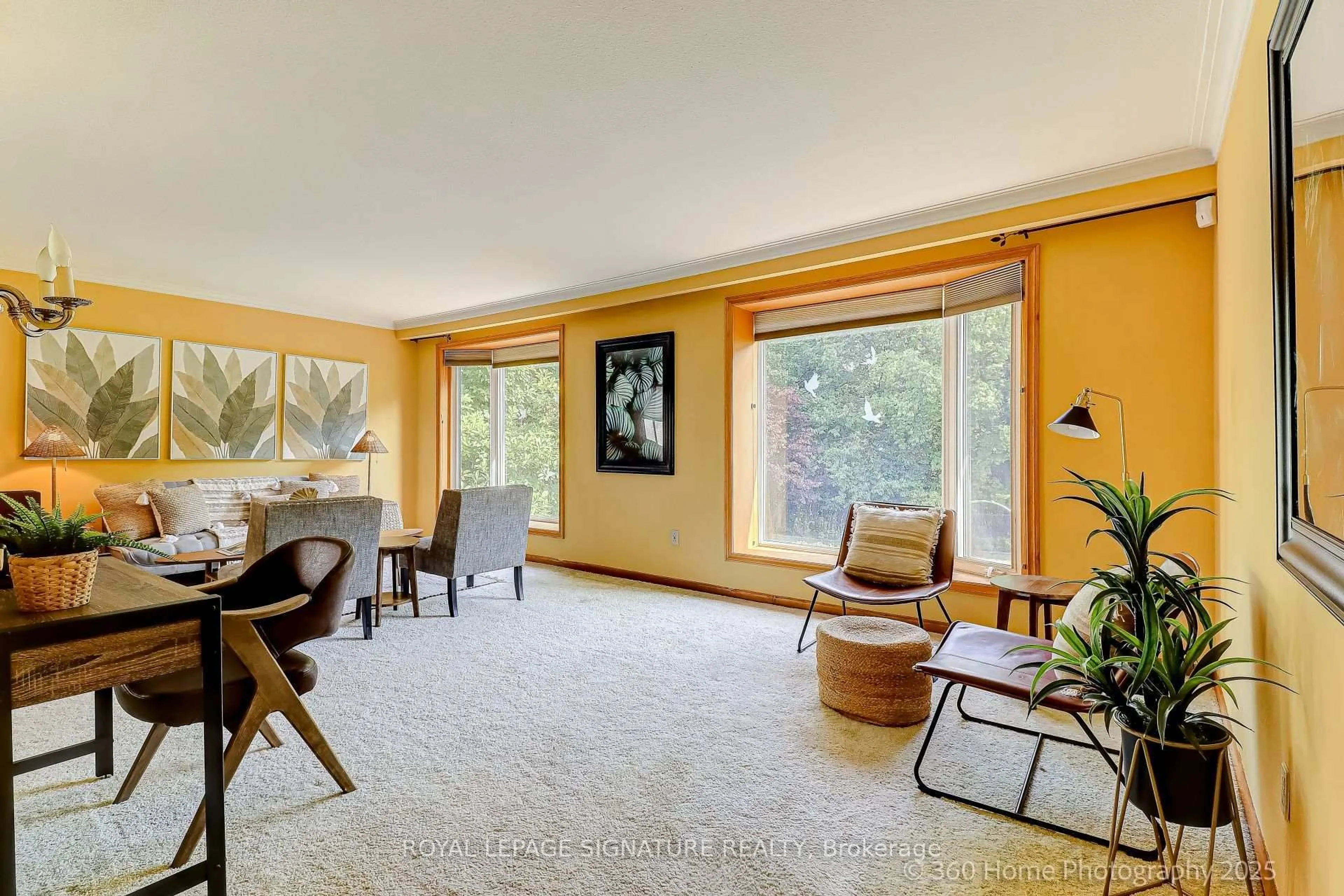 Living room with furniture, unknown for 89 Portico Dr, Toronto Ontario M1G 3R5