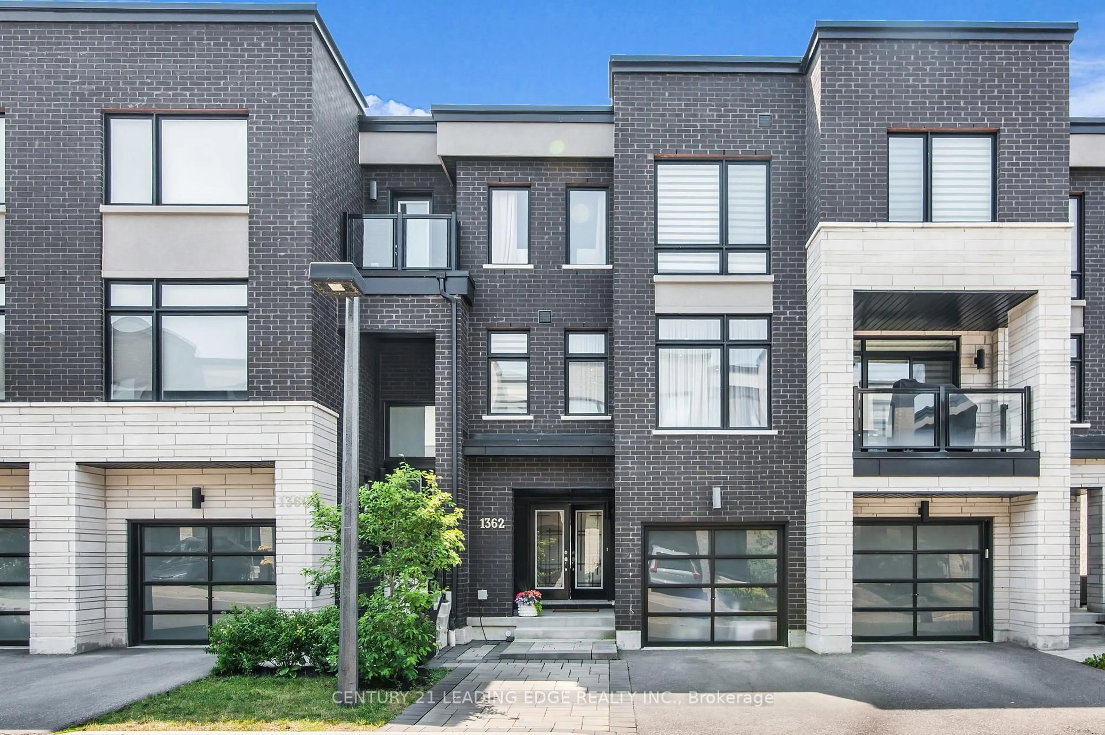 Home with brick exterior material, street for 1362 Gull Crossing, Pickering Ontario L1W 0B7