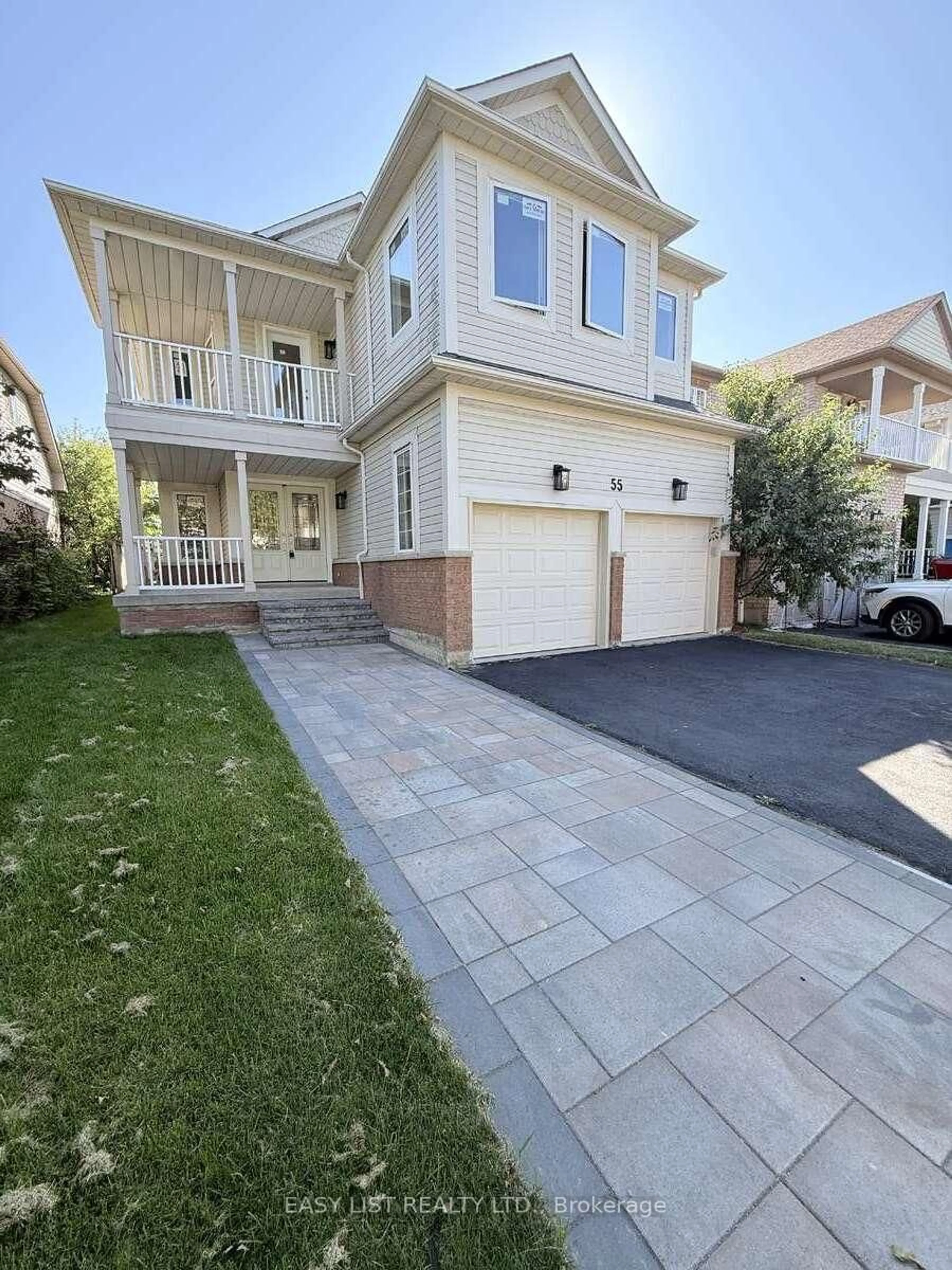 Home with vinyl exterior material, street for 55 Steamer Dr, Whitby Ontario L1N 9X3