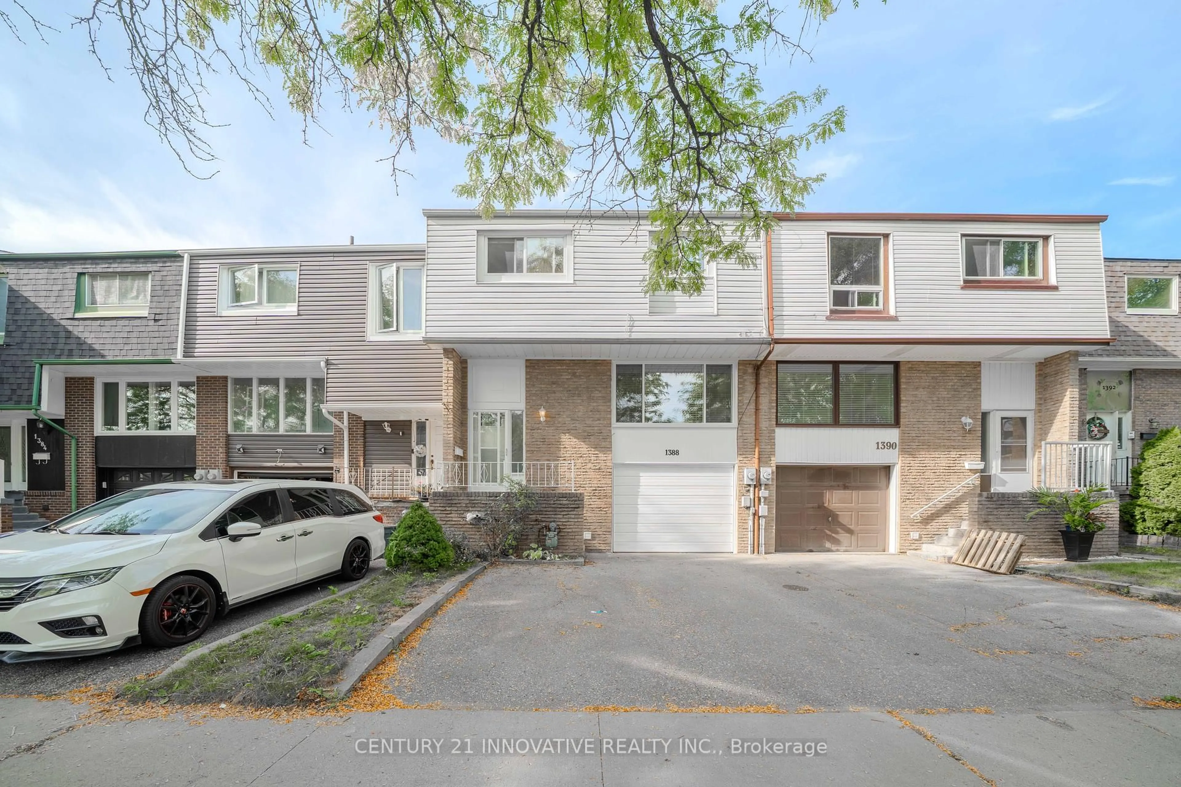 Home with brick exterior material, street for 1388 Everton St, Pickering Ontario L1V 2T8