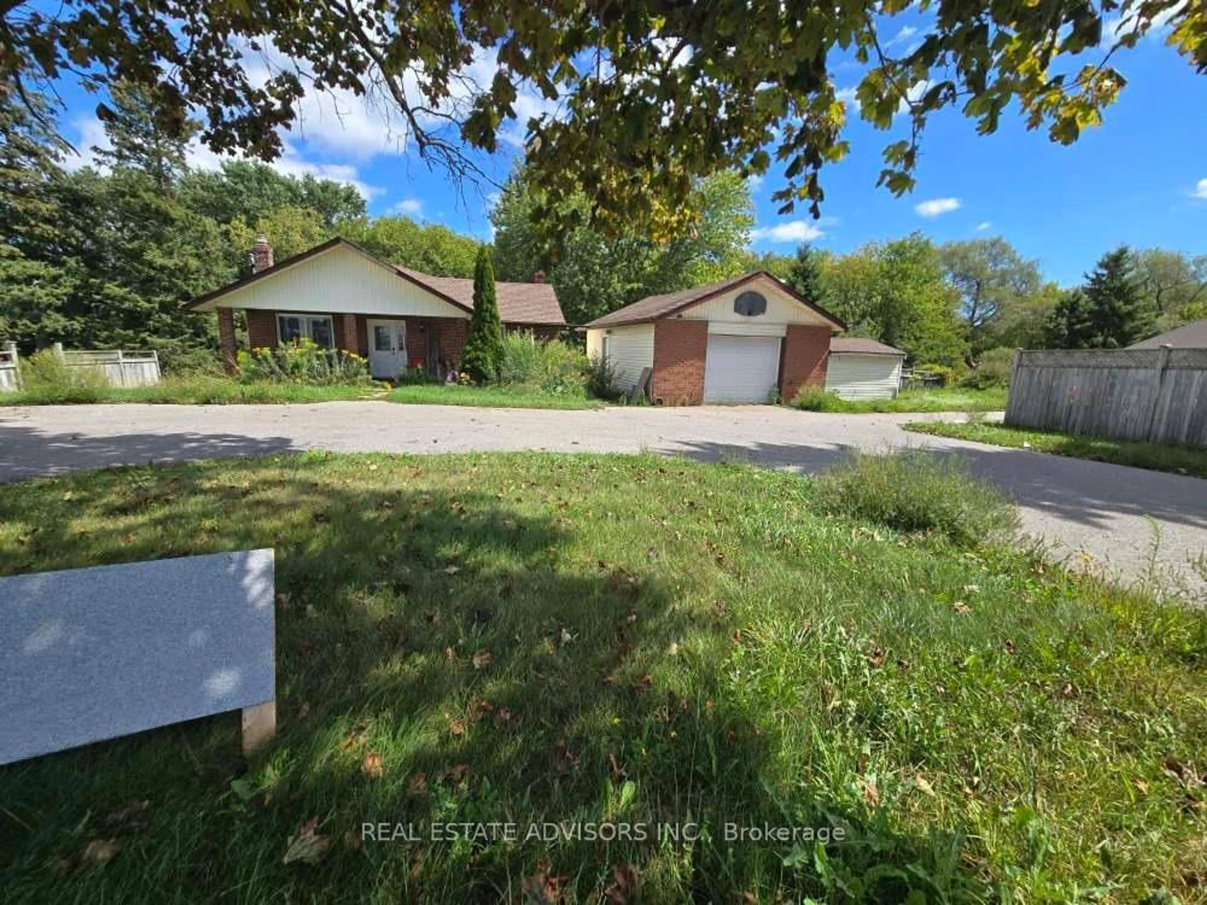 A pic from outside/outdoor area/front of a property/back of a property/a pic from drone, unknown for 1253 Townline Rd, Clarington Ontario L1H 8L7