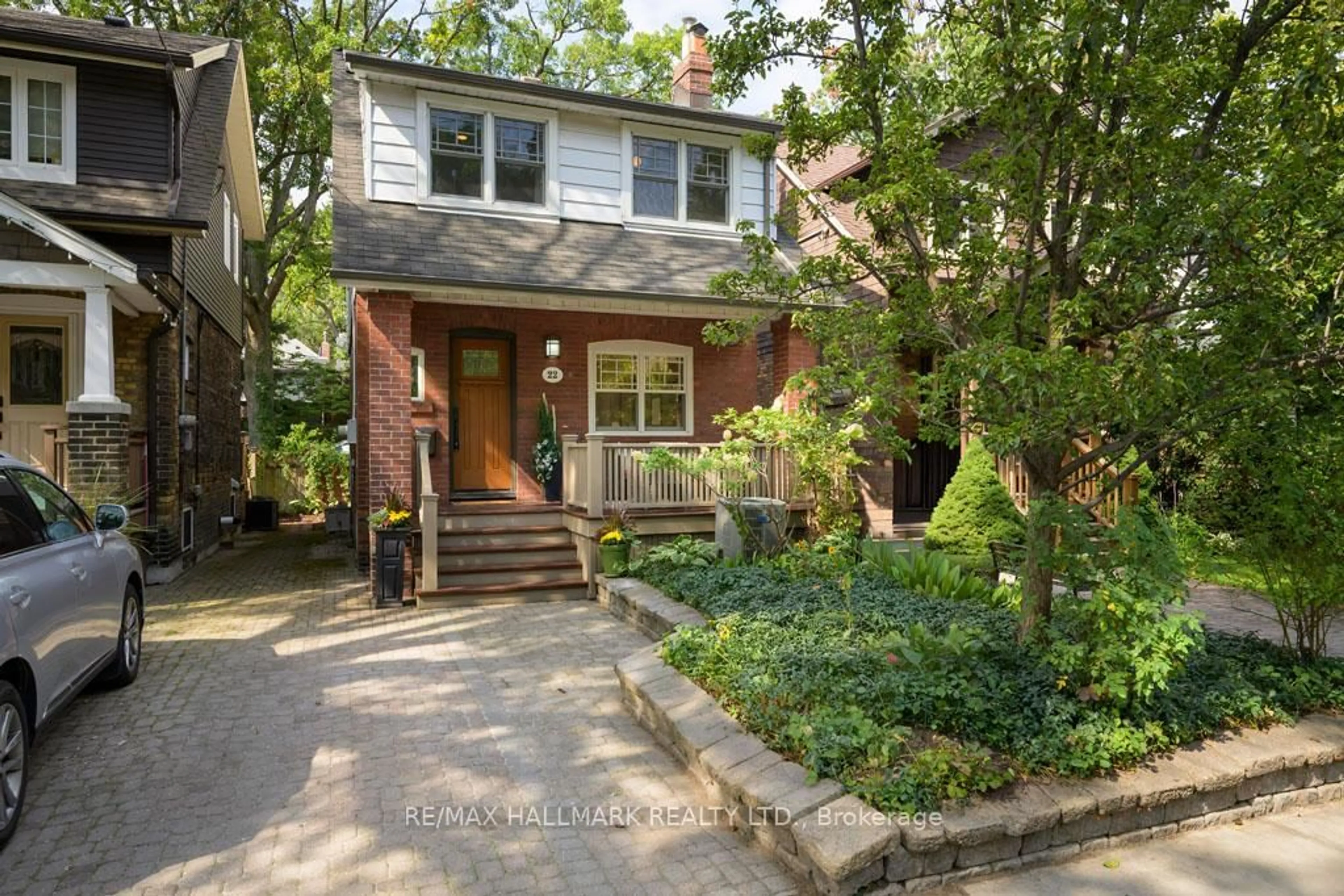 Home with brick exterior material, street for 22 Beck Ave, Toronto Ontario M4C 4L5