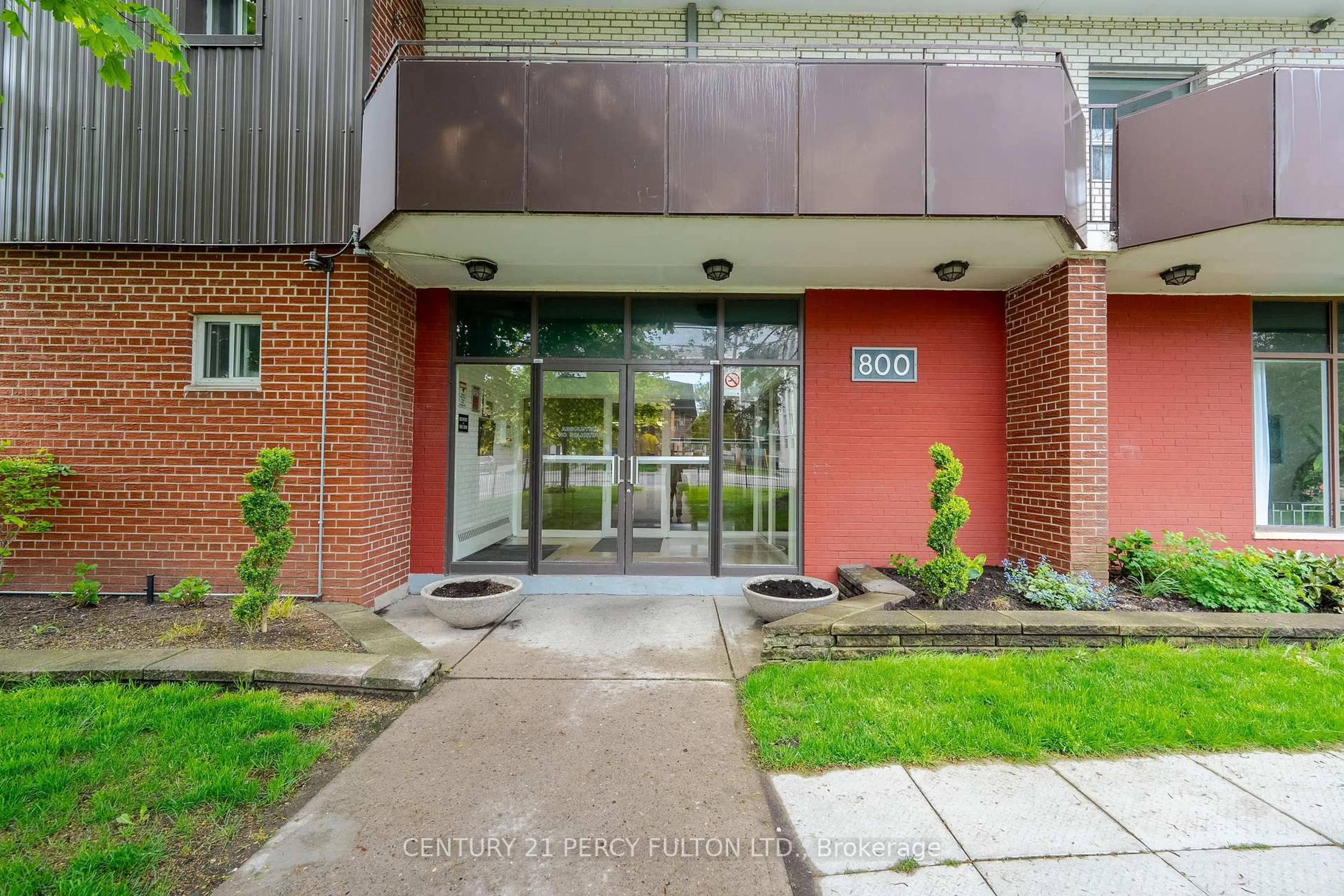 Unknown for 800 Kennedy Rd #212, Toronto Ontario M1K 2C9